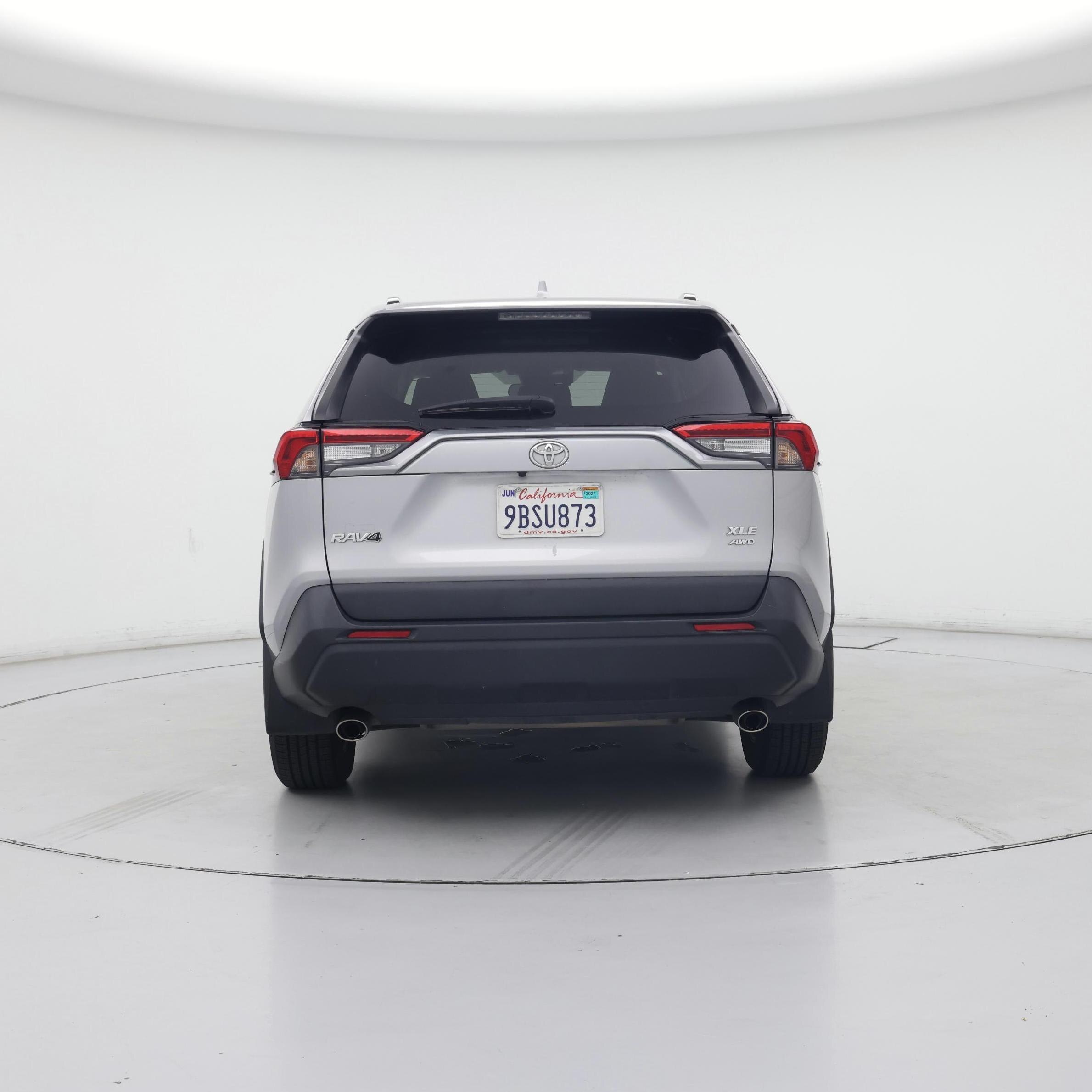 Thumbnail: 2021 Toyota RAV4 - 6