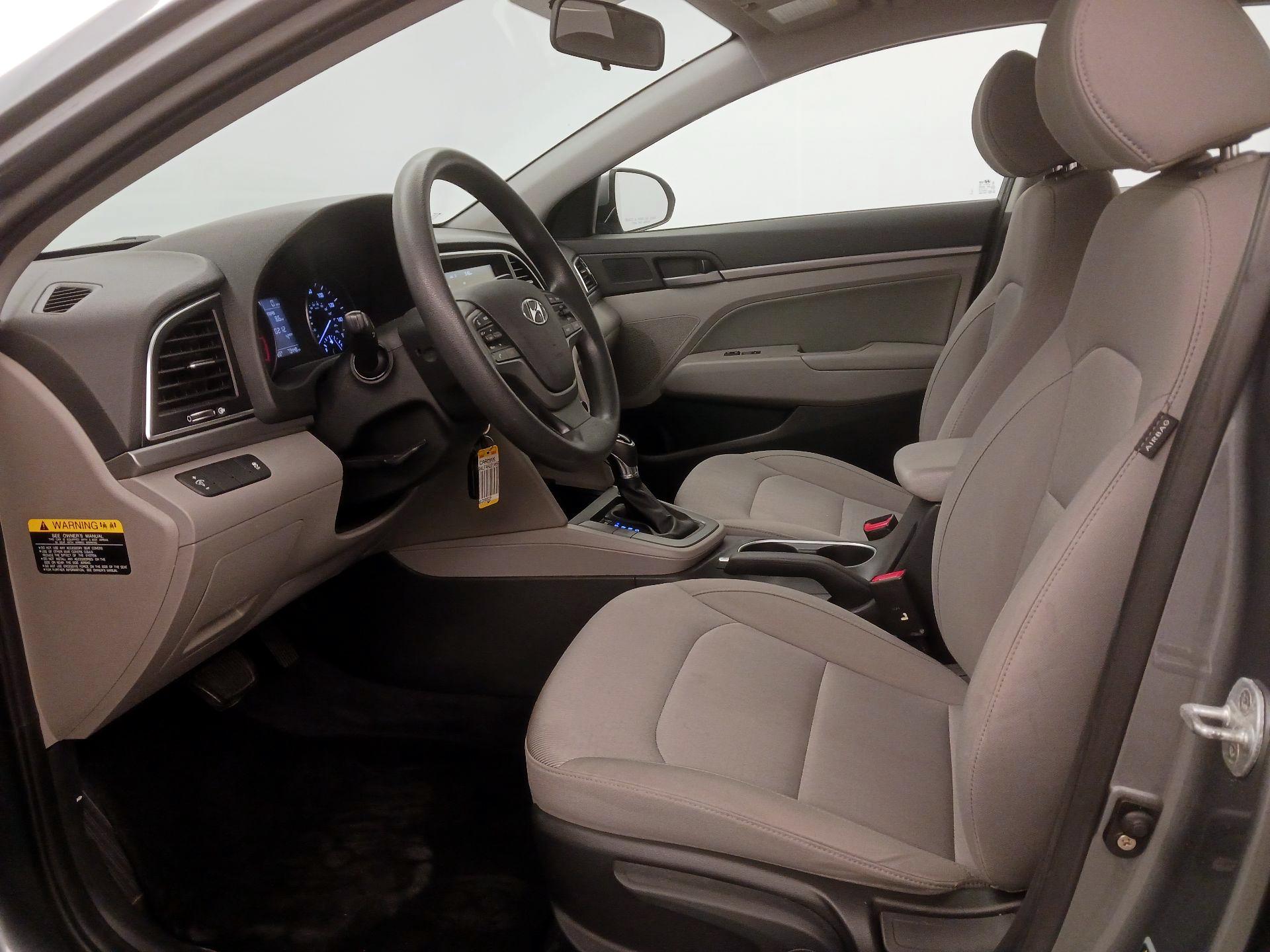 Thumbnail: 2017 Hyundai Elantra - 11