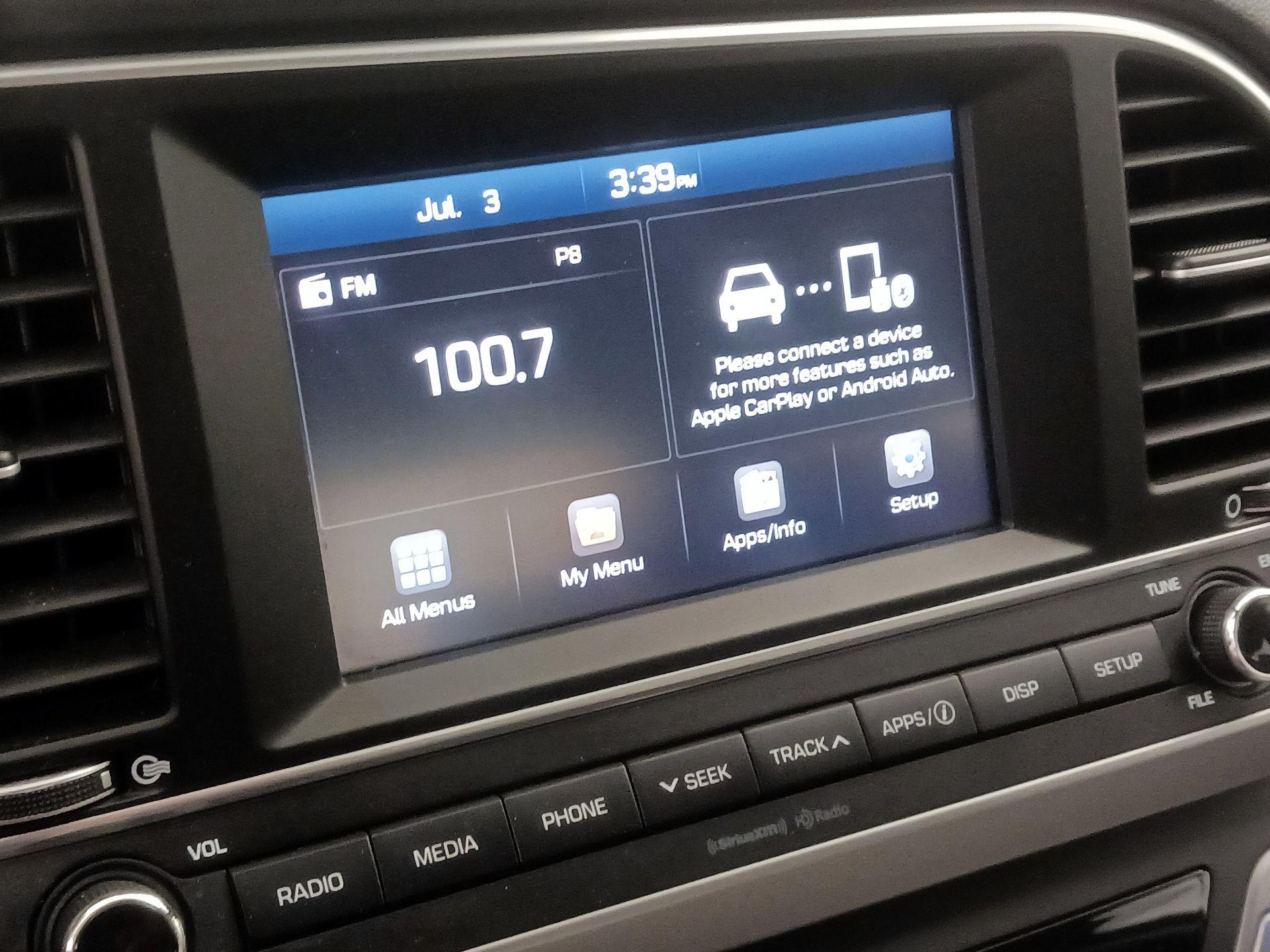Thumbnail: 2017 Hyundai Elantra - 15