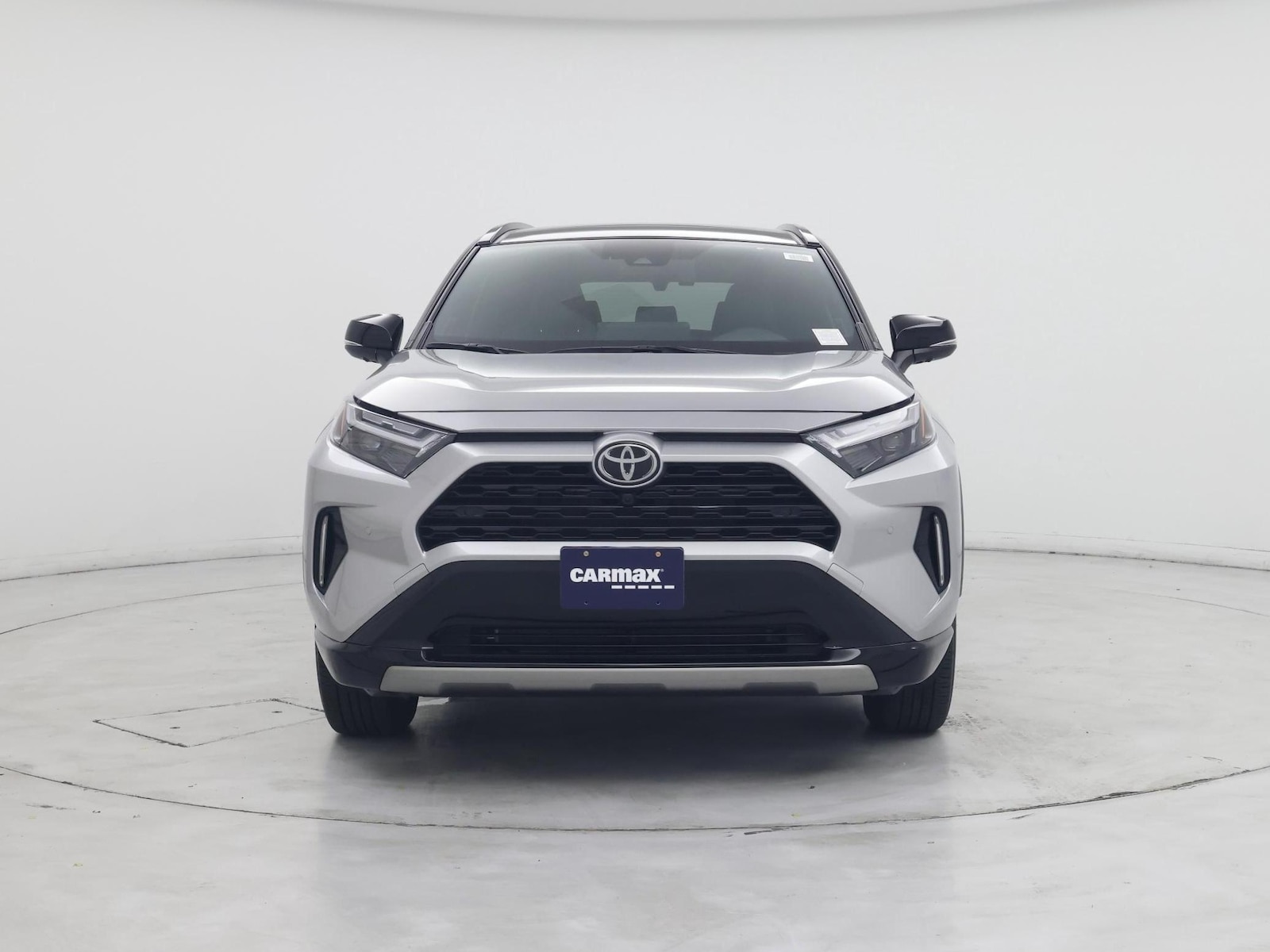 2025 Toyota RAV4 XSE - Photo 6