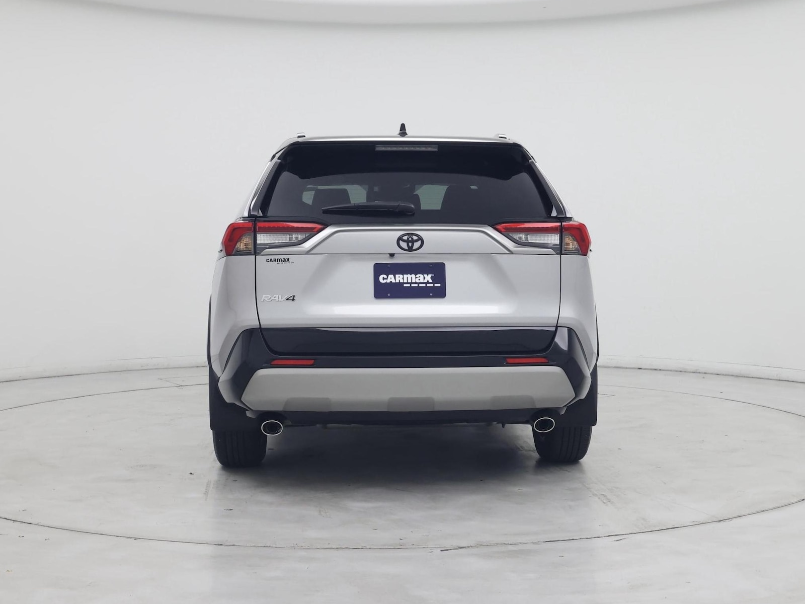 2025 Toyota RAV4 XSE - Photo 7