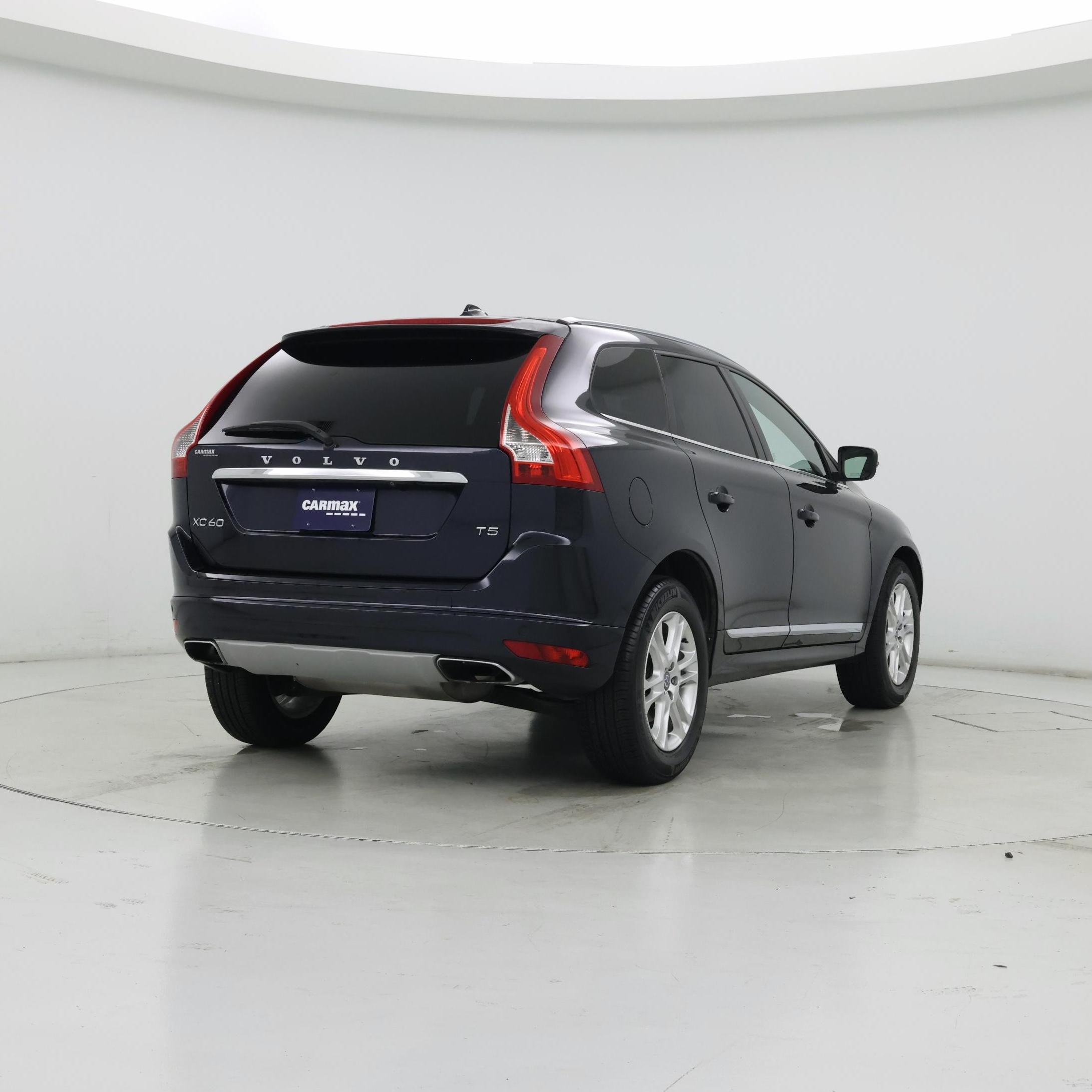 Thumbnail: 2016 Volvo XC60 - 8