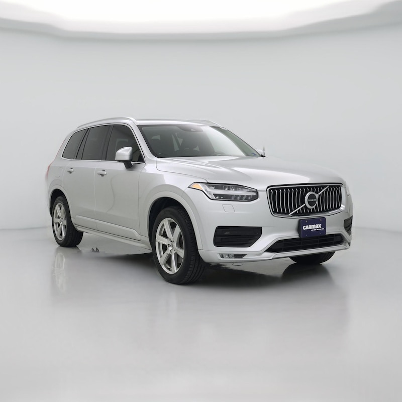 2020 Volvo XC90 T6 Momentum