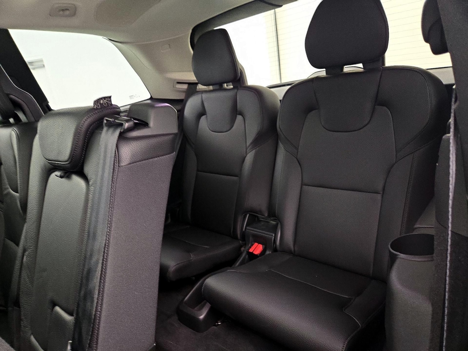 2020 Volvo XC90 Momentum - Photo 23