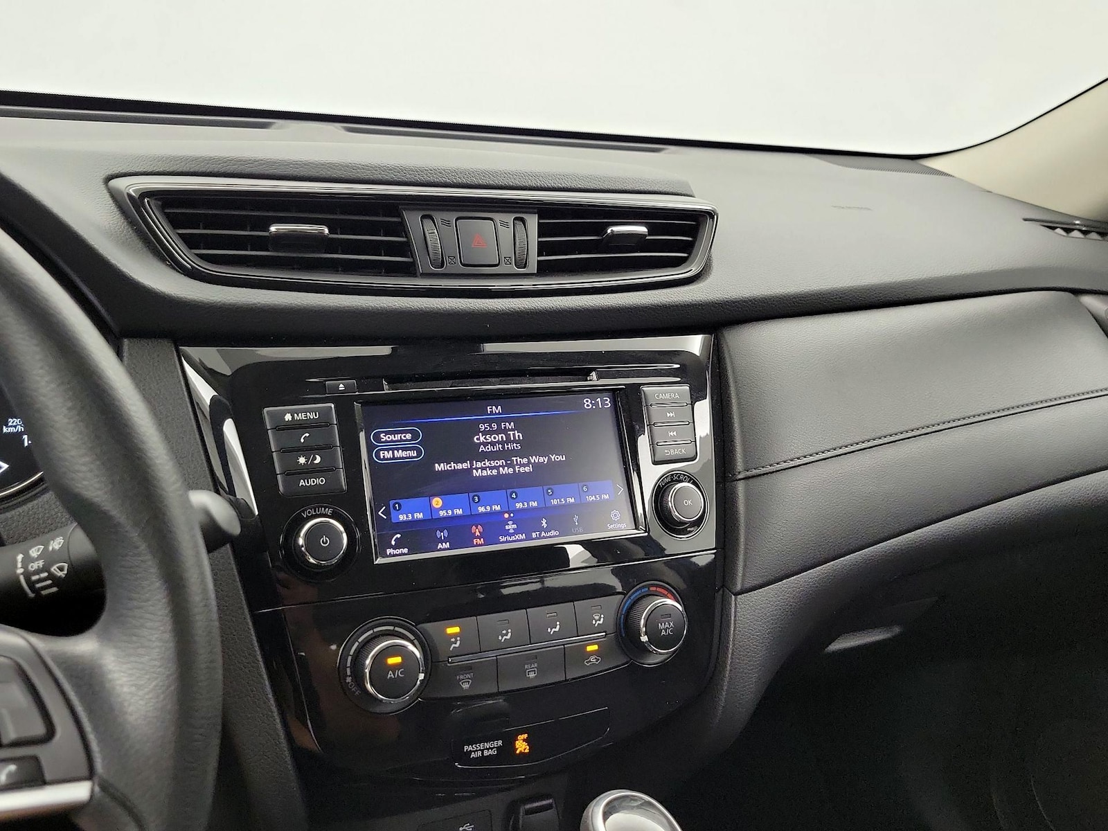 2020 Nissan Rogue S - Photo 16