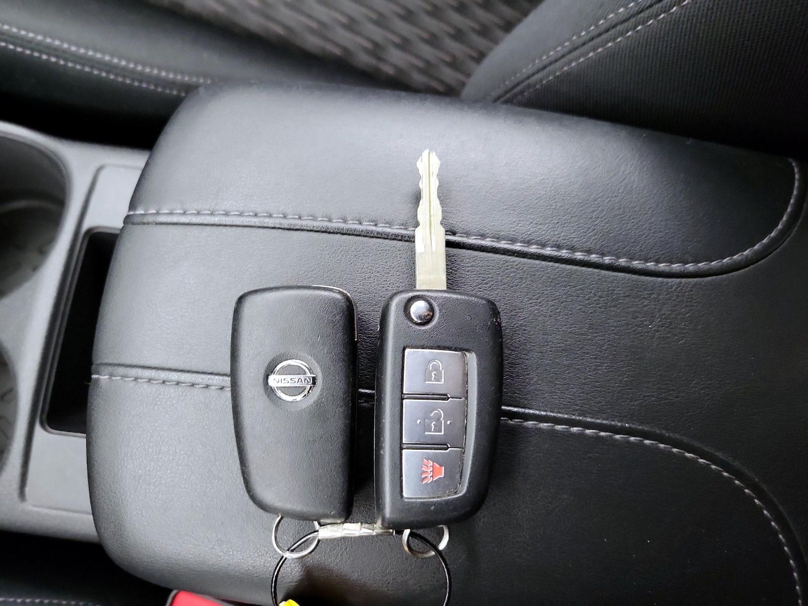 2020 Nissan Rogue S - Photo 23