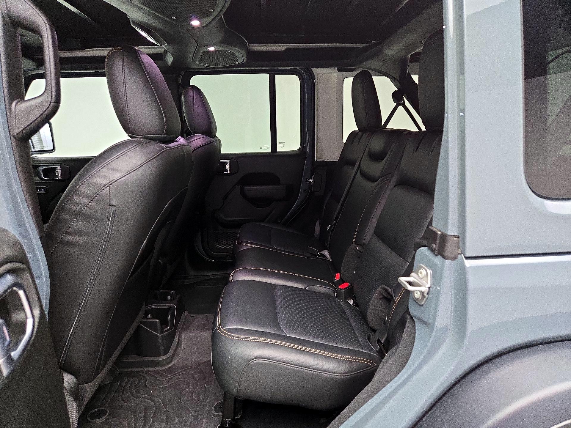 Thumbnail: 2024 Jeep Wrangler - 19