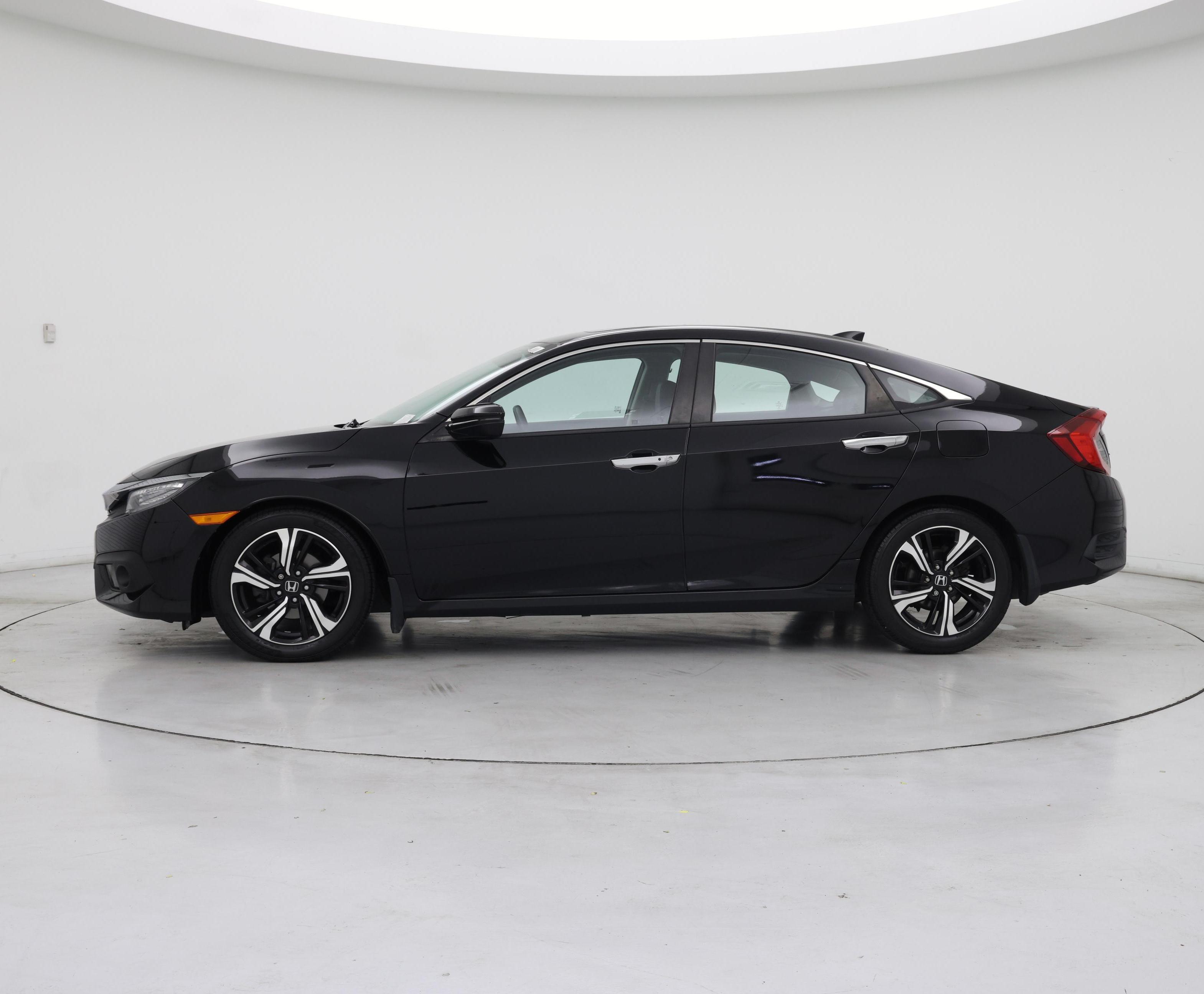 Thumbnail: 2017 Honda Civic - 3