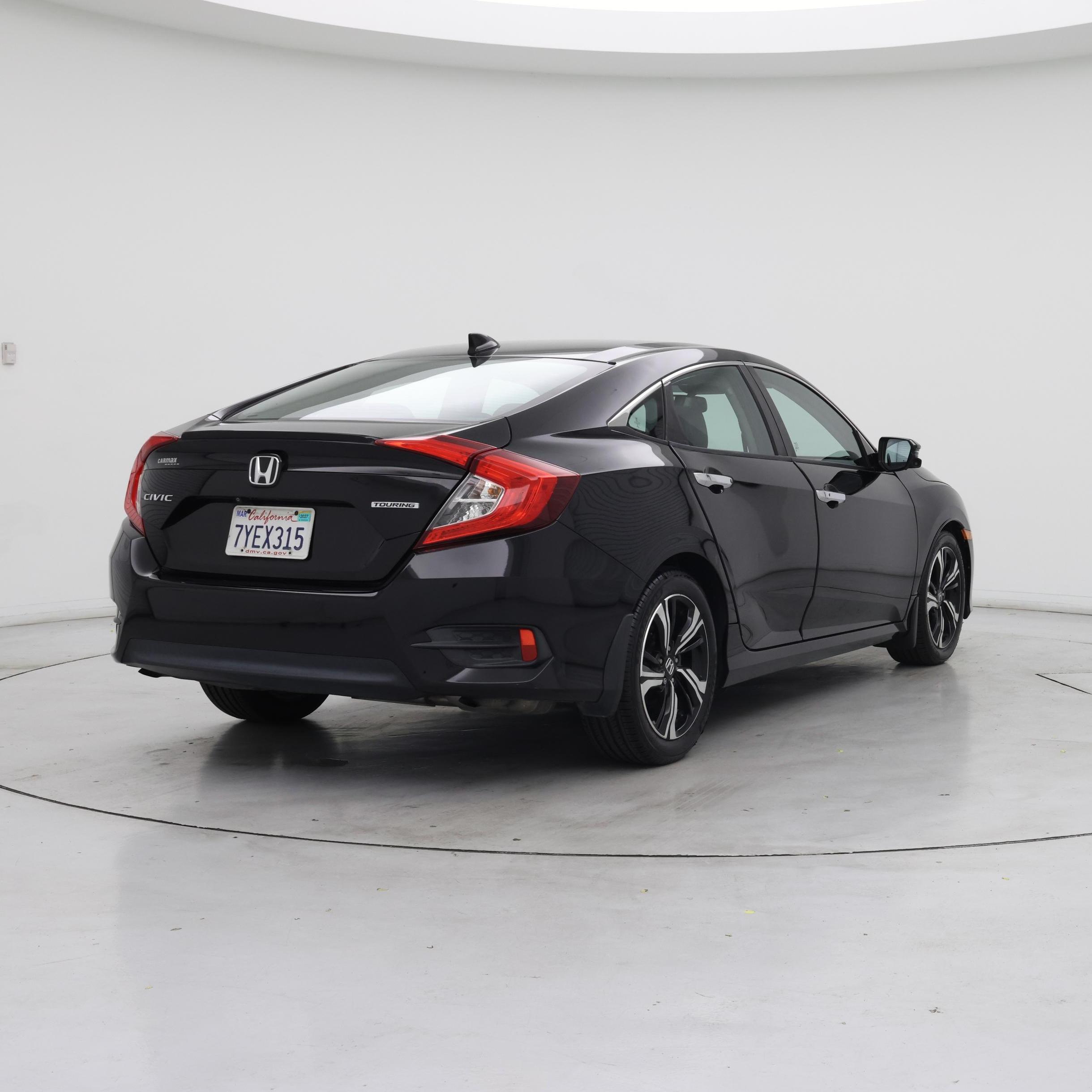 Thumbnail: 2017 Honda Civic - 8