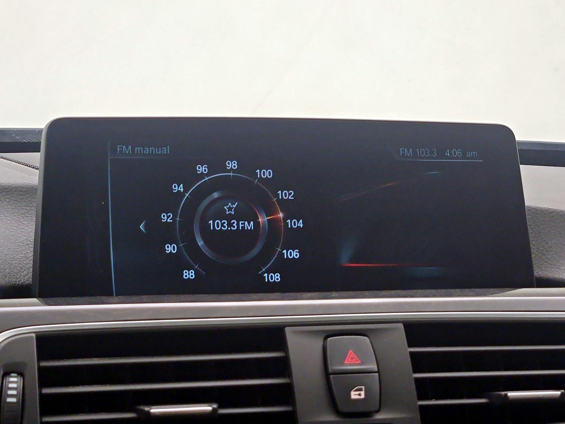 Thumbnail: 2017 BMW 3 Series - 16