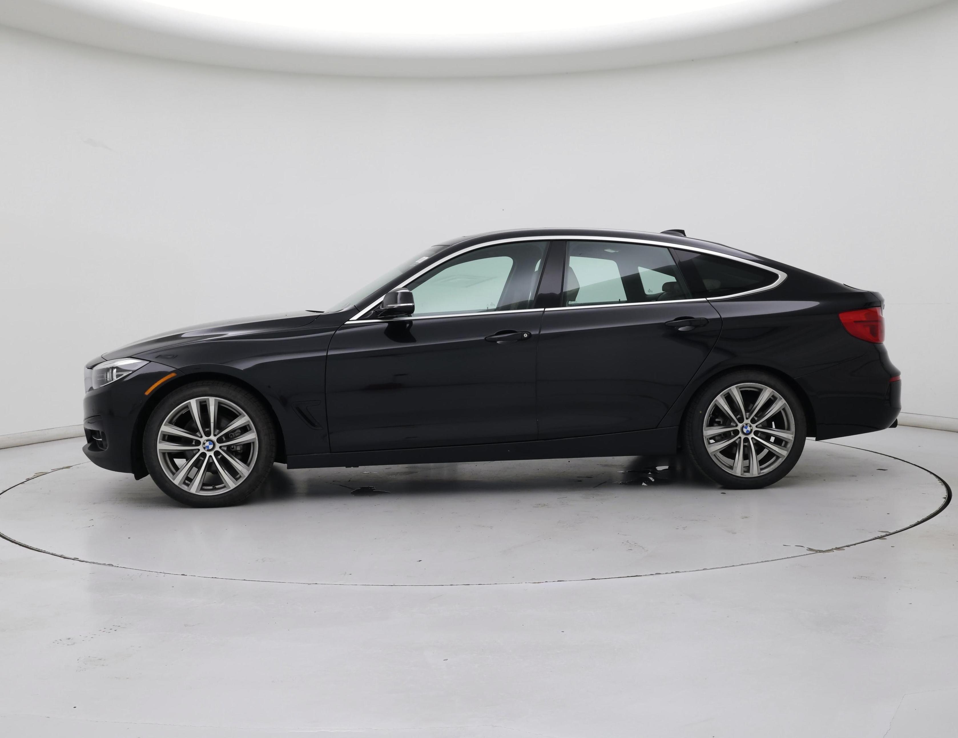 Thumbnail: 2017 BMW 3 Series - 3