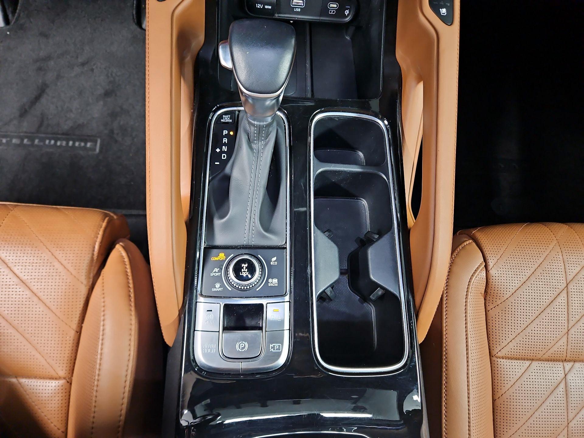 Thumbnail: 2023 Kia Telluride - 18
