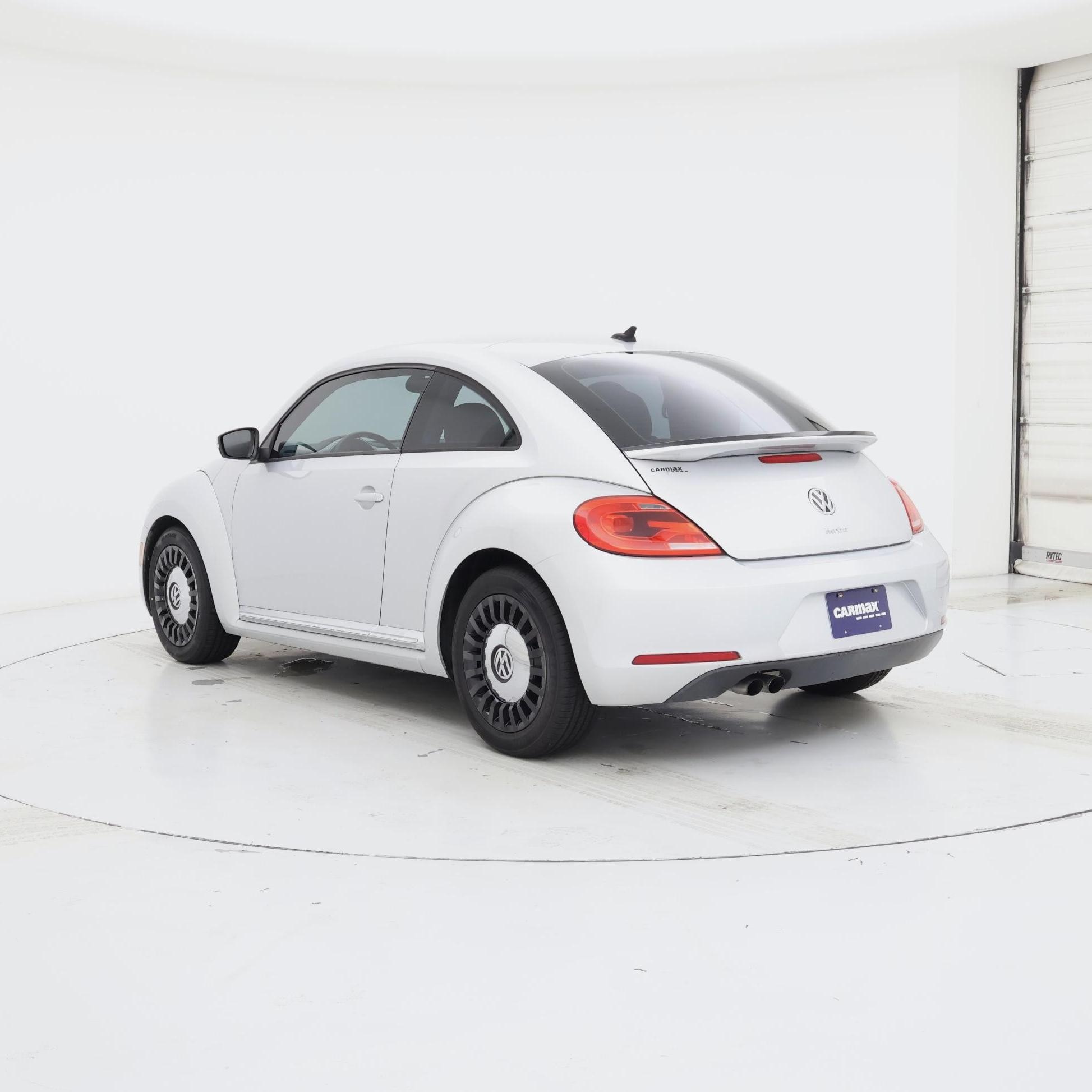 Thumbnail: 2016 Volkswagen Beetle - 2
