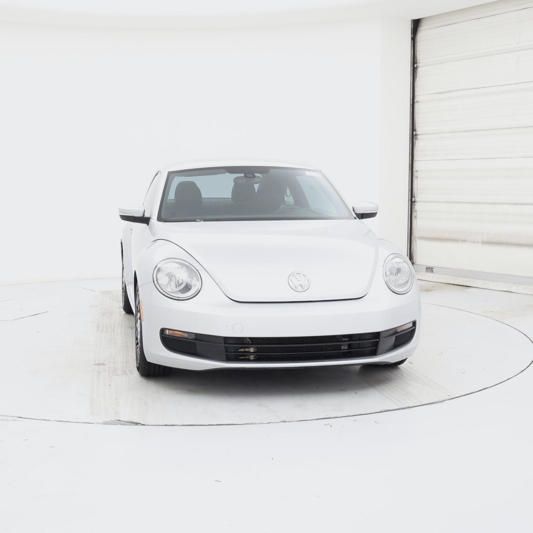 Thumbnail: 2016 Volkswagen Beetle - 5