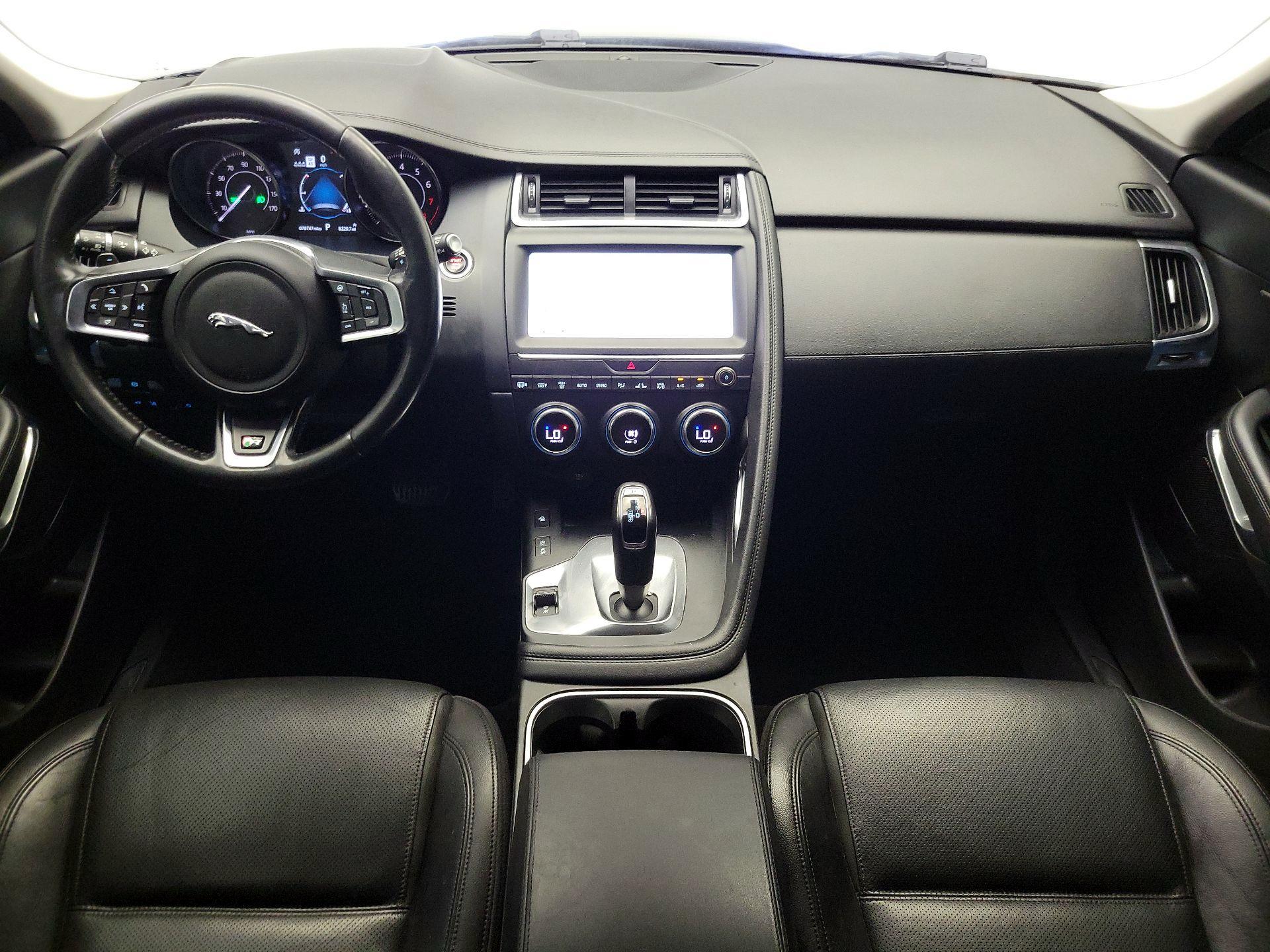 Thumbnail: 2020 Jaguar E-Pace - 9
