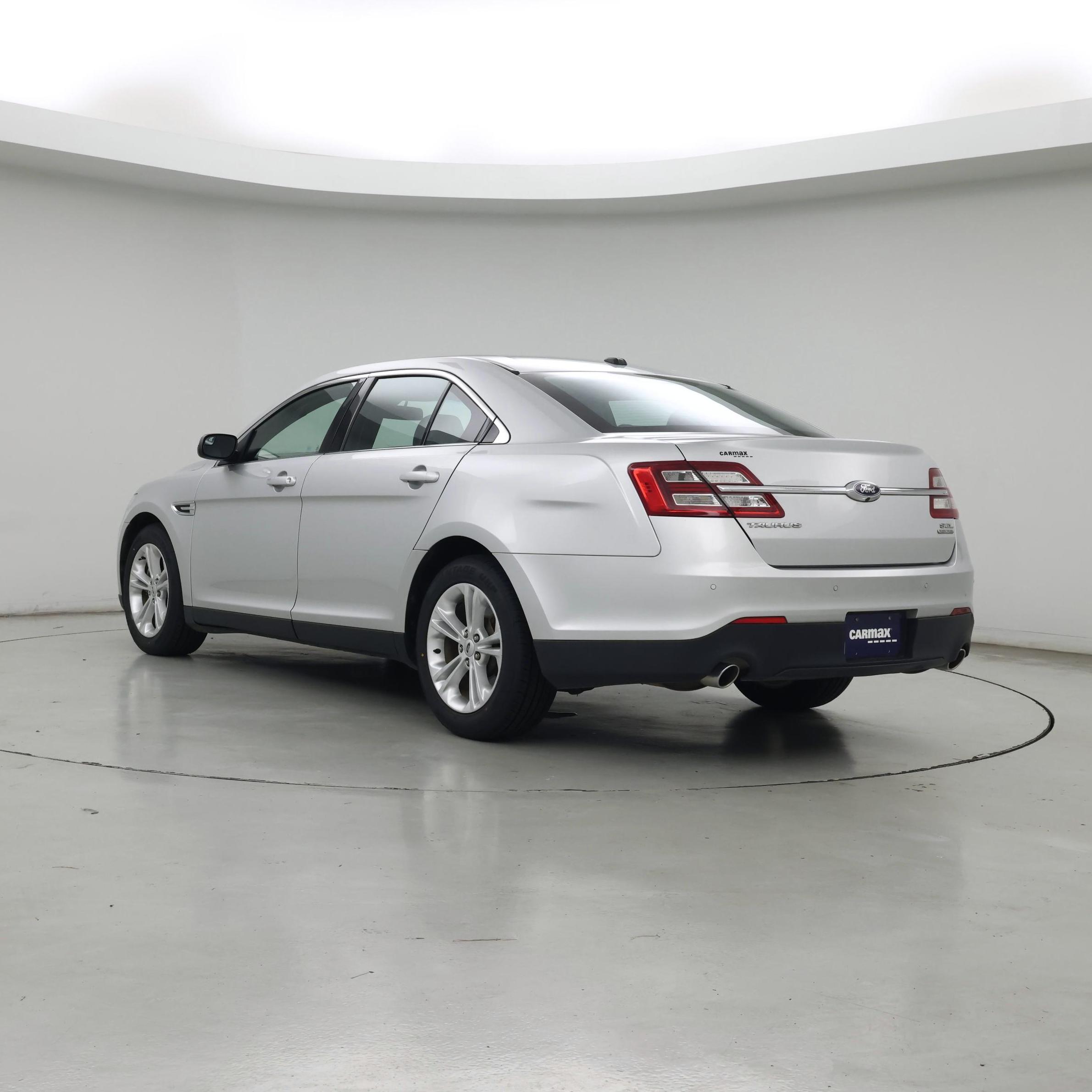 Thumbnail: 2016 Ford Taurus - 2