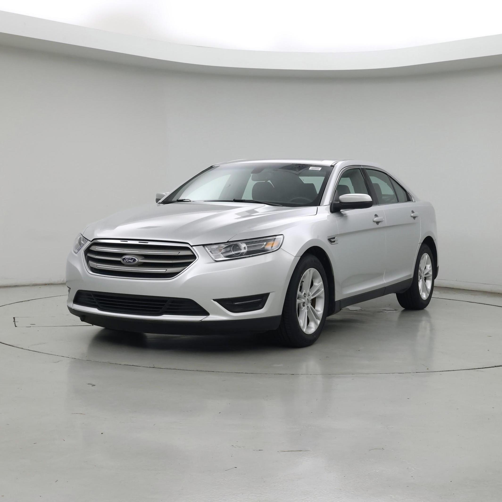 Thumbnail: 2016 Ford Taurus - 4
