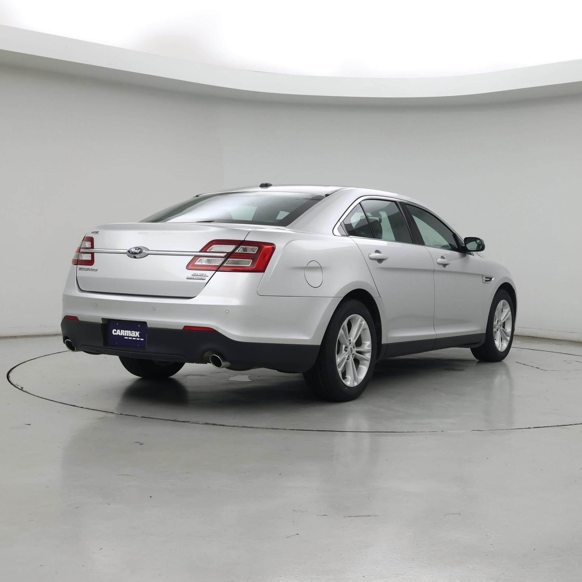 Thumbnail: 2016 Ford Taurus - 8