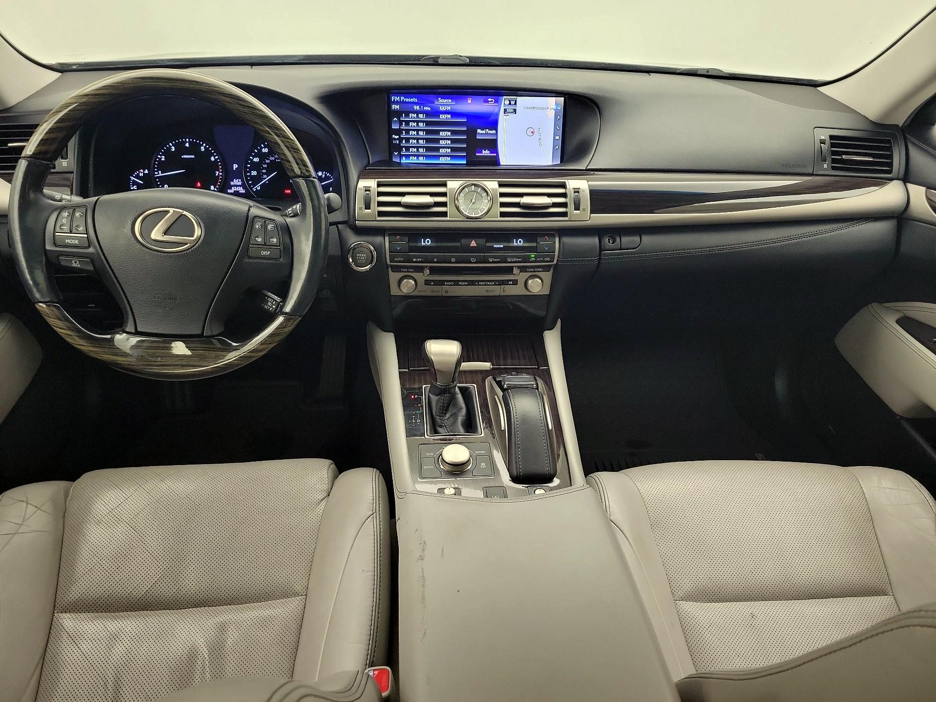 Thumbnail: 2017 Lexus LS - 9