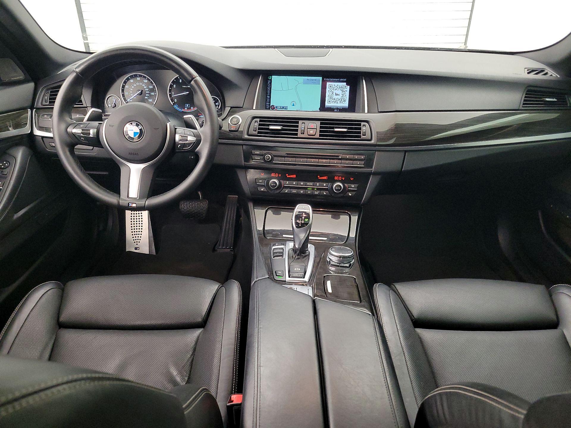 Thumbnail: 2016 BMW 5 Series - 9