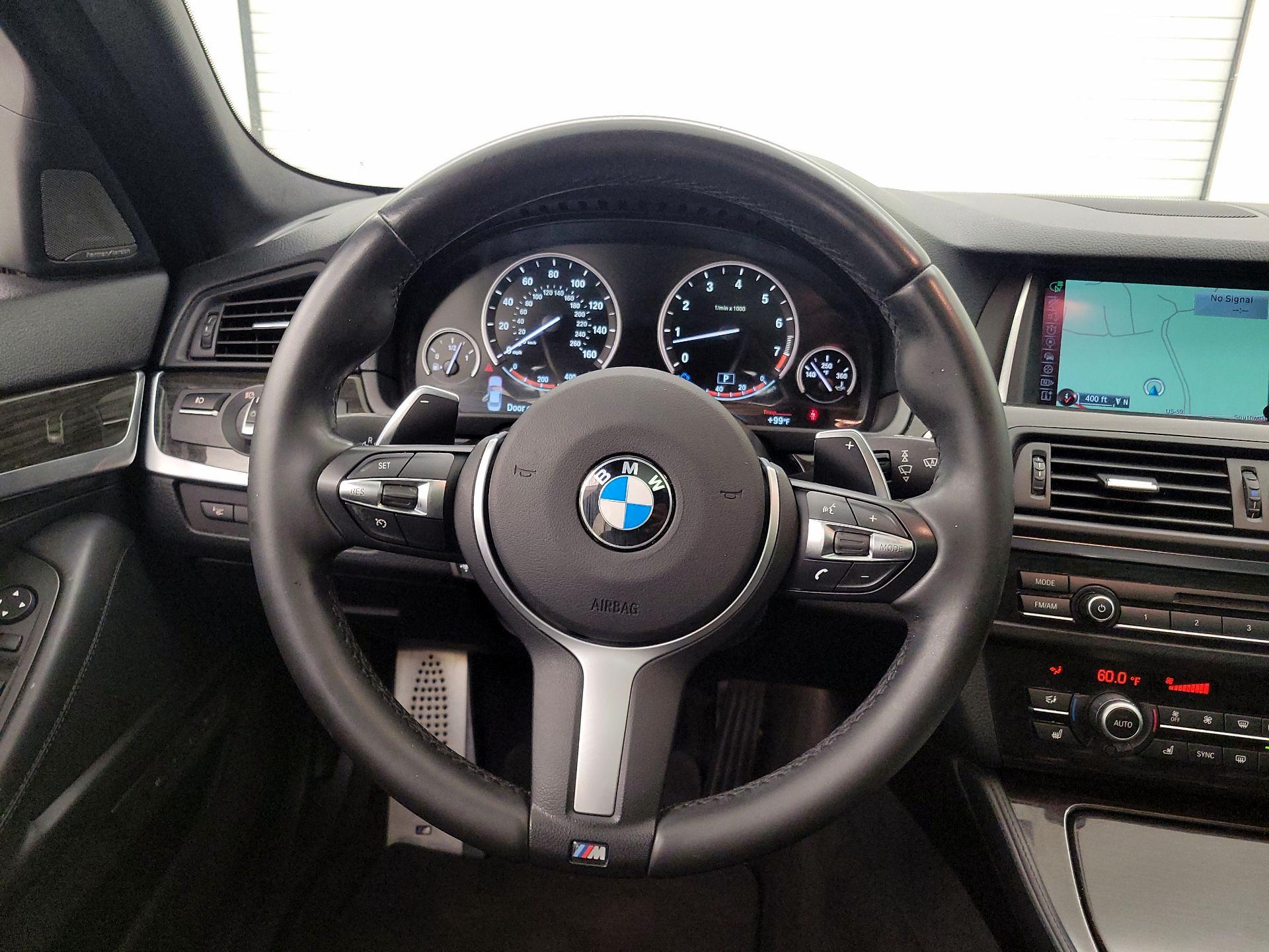 Thumbnail: 2016 BMW 5 Series - 10