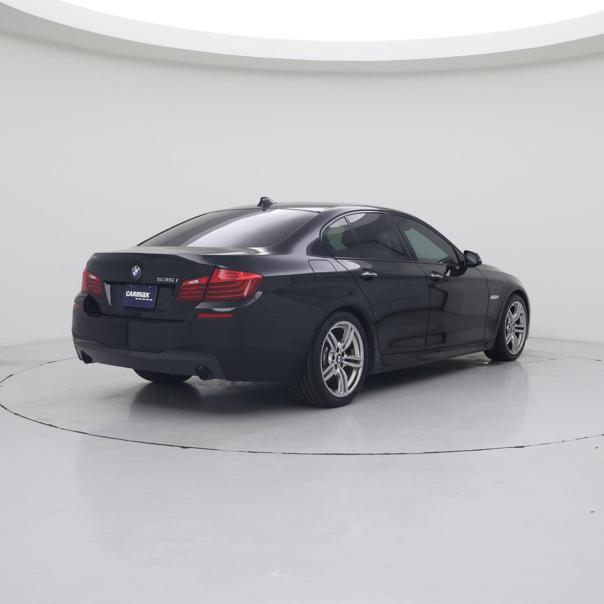 Thumbnail: 2016 BMW 5 Series - 8