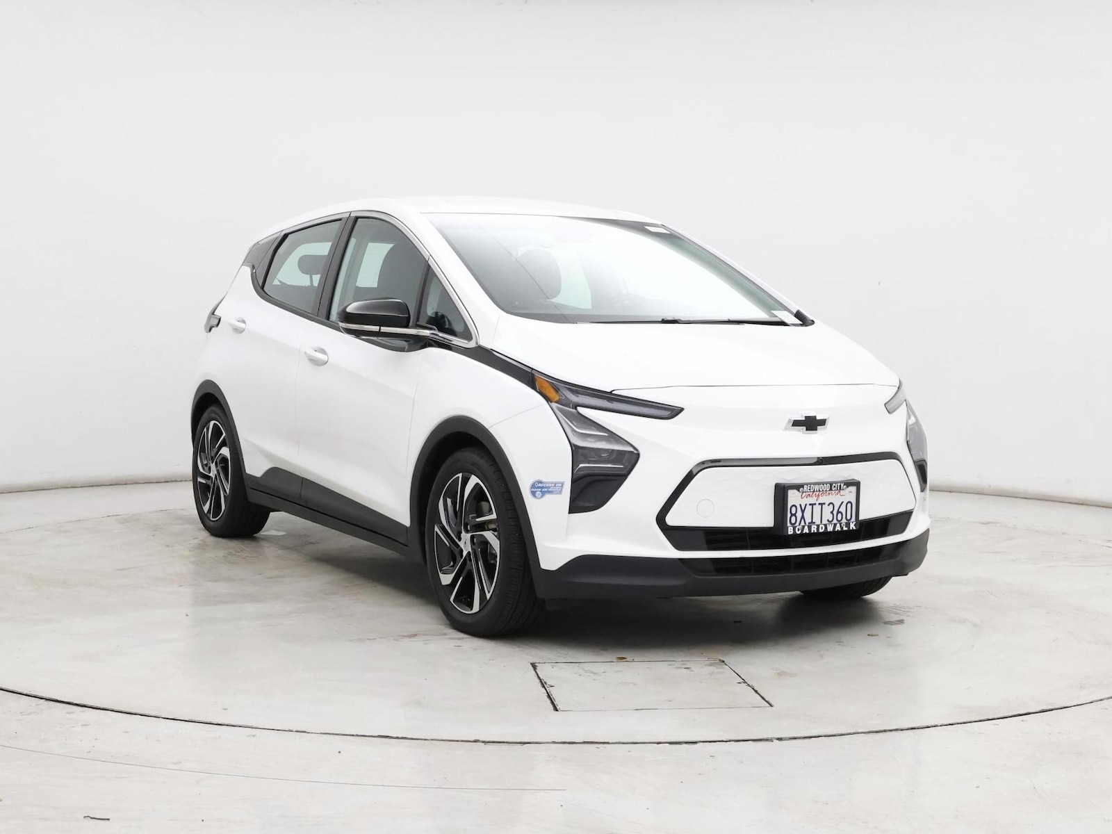 2022 Chevrolet Bolt EV 2LT - Photo 2