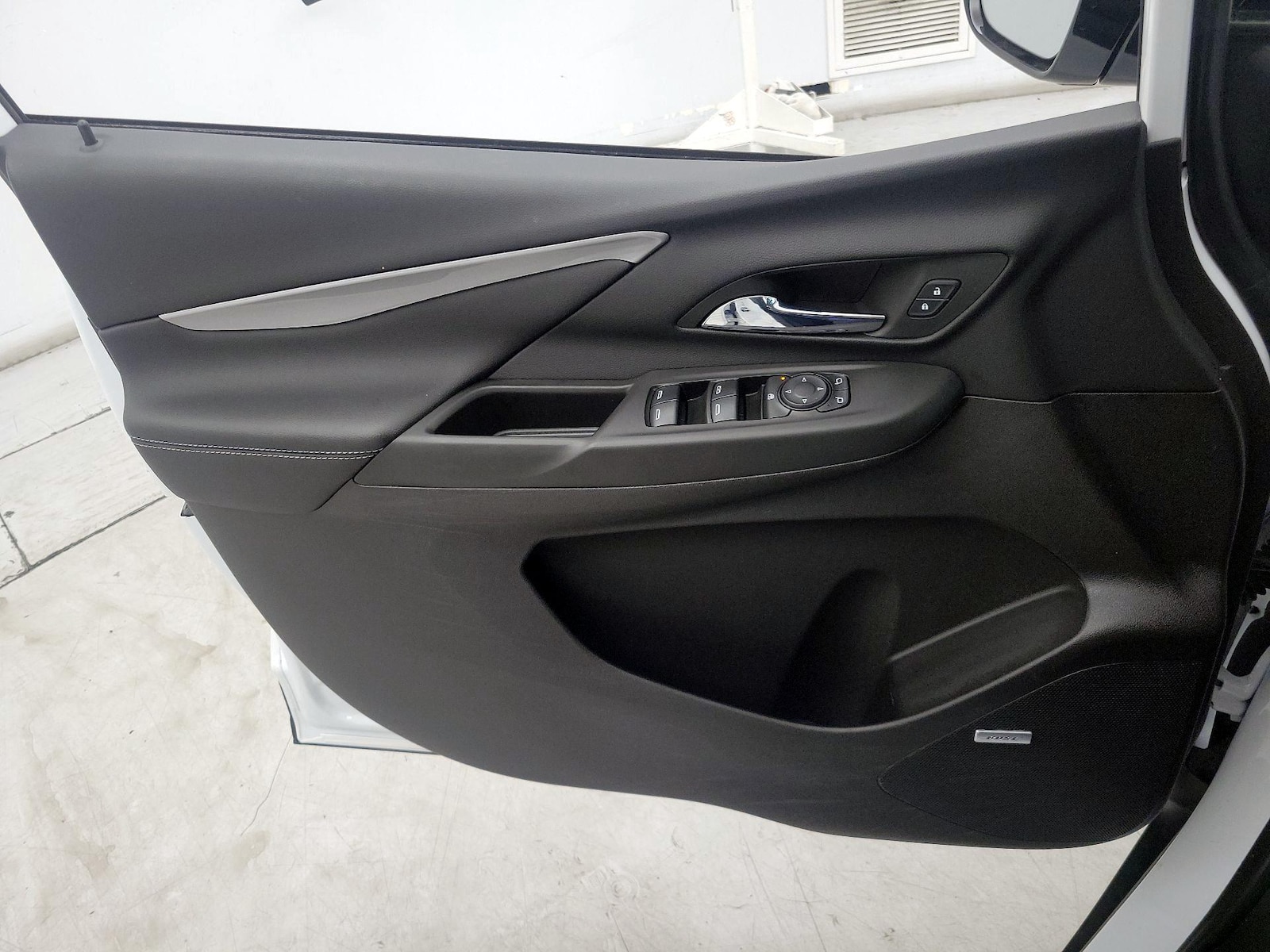 2022 Chevrolet Bolt EV 2LT - Photo 13