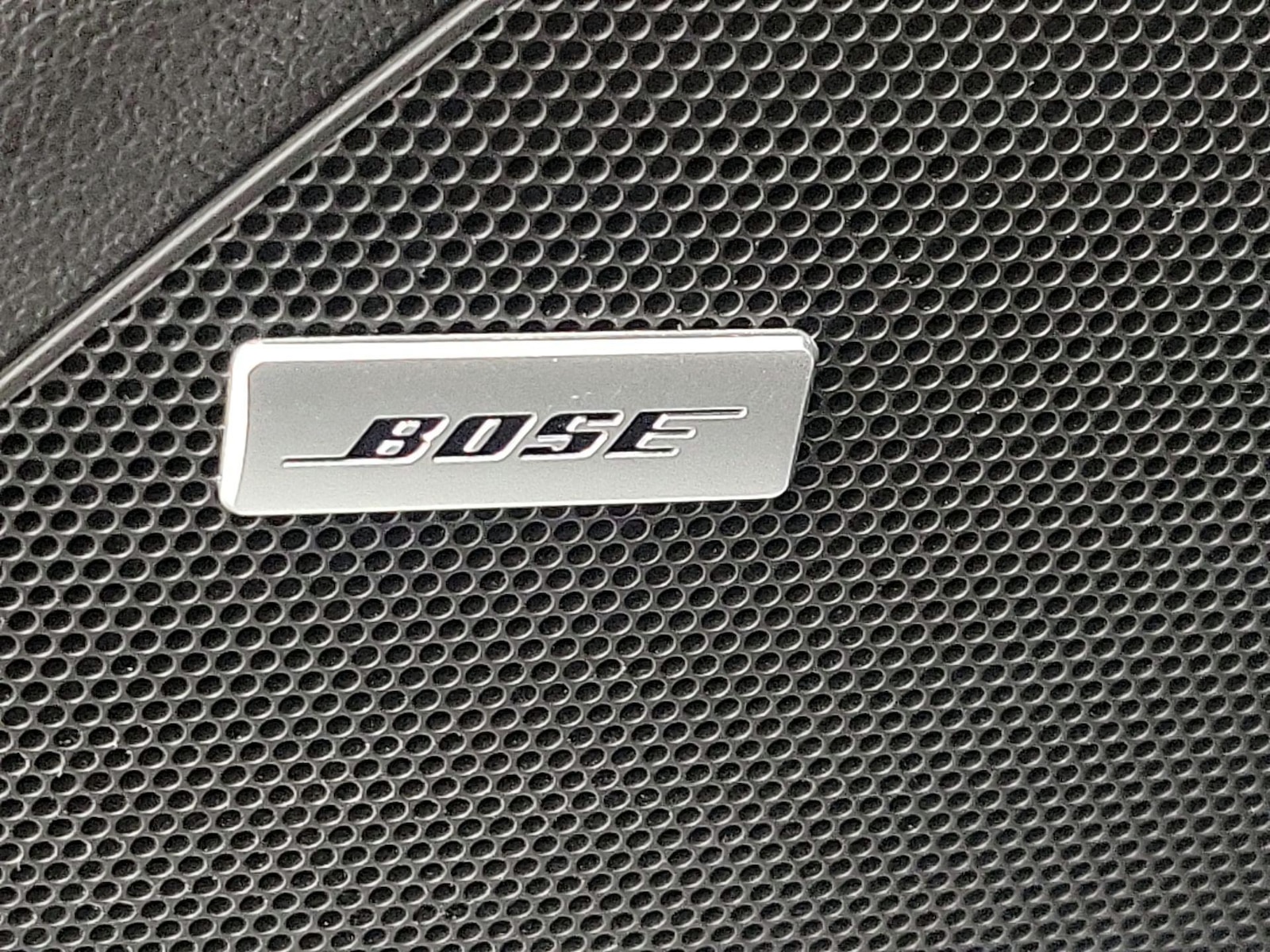 2022 Chevrolet Bolt EV 2LT - Photo 23