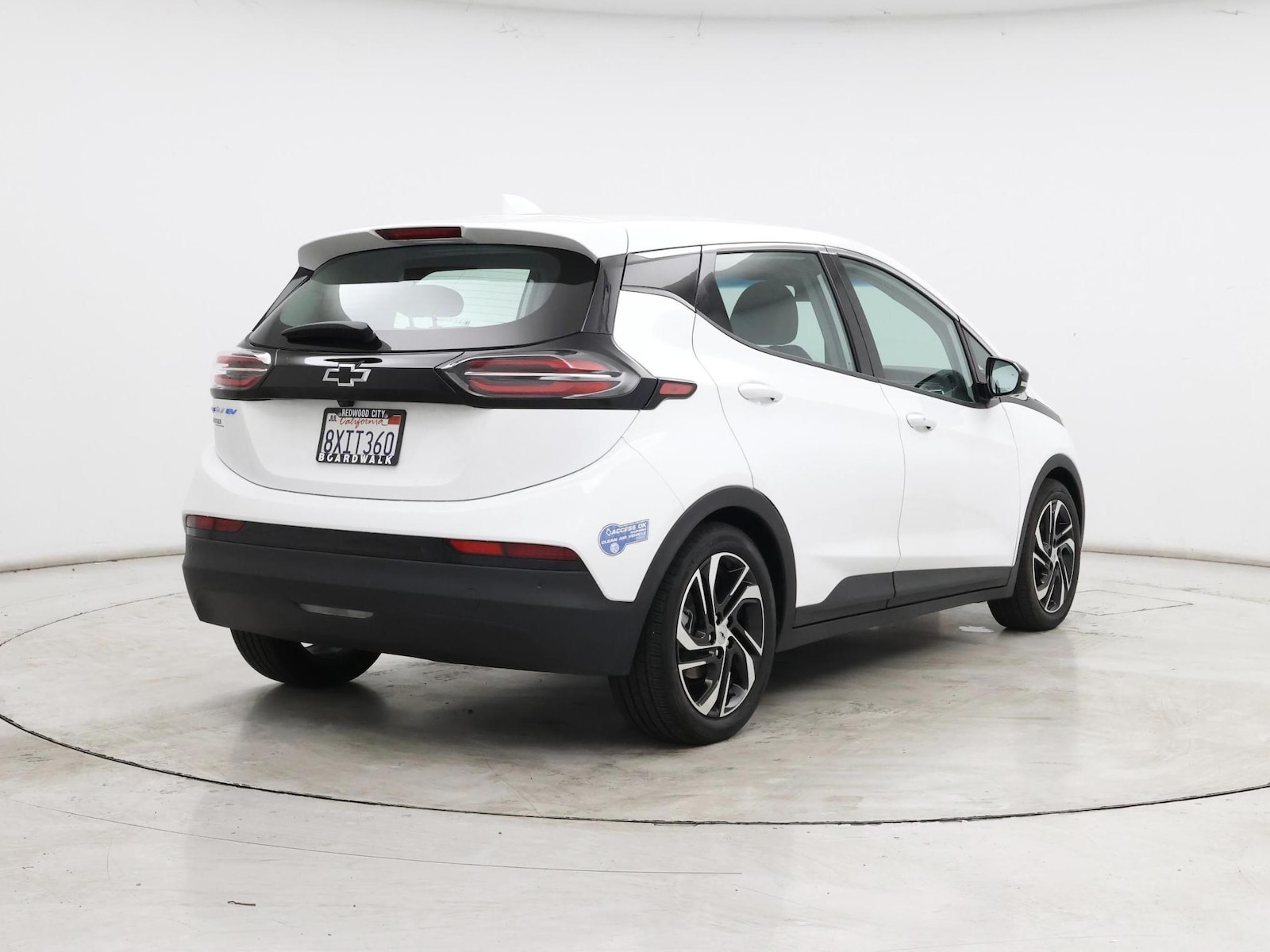 2022 Chevrolet Bolt EV 2LT - Photo 9