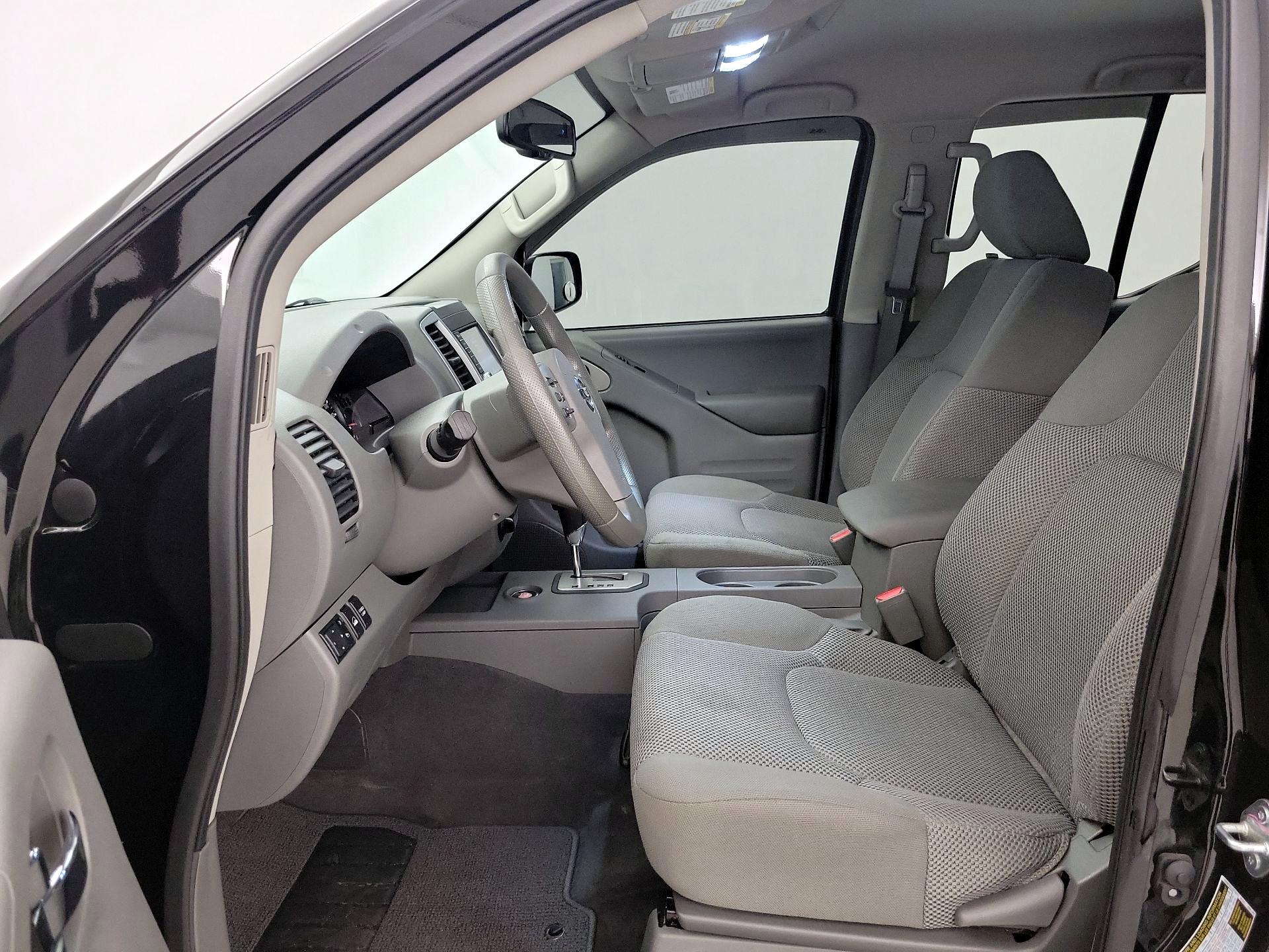 Thumbnail: 2021 Nissan Frontier - 11