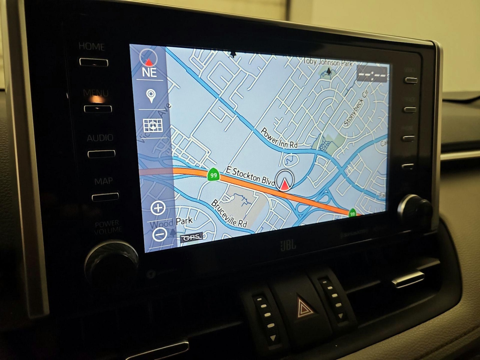2019 Toyota RAV4 Limited - Photo 15