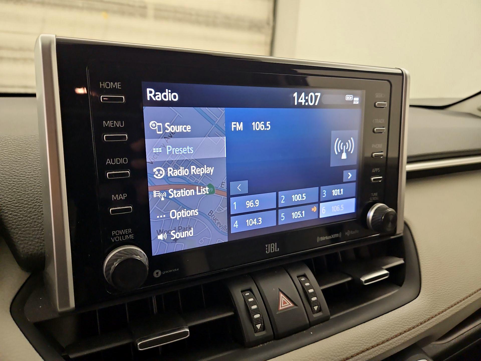 Thumbnail: 2019 Toyota RAV4 - 16