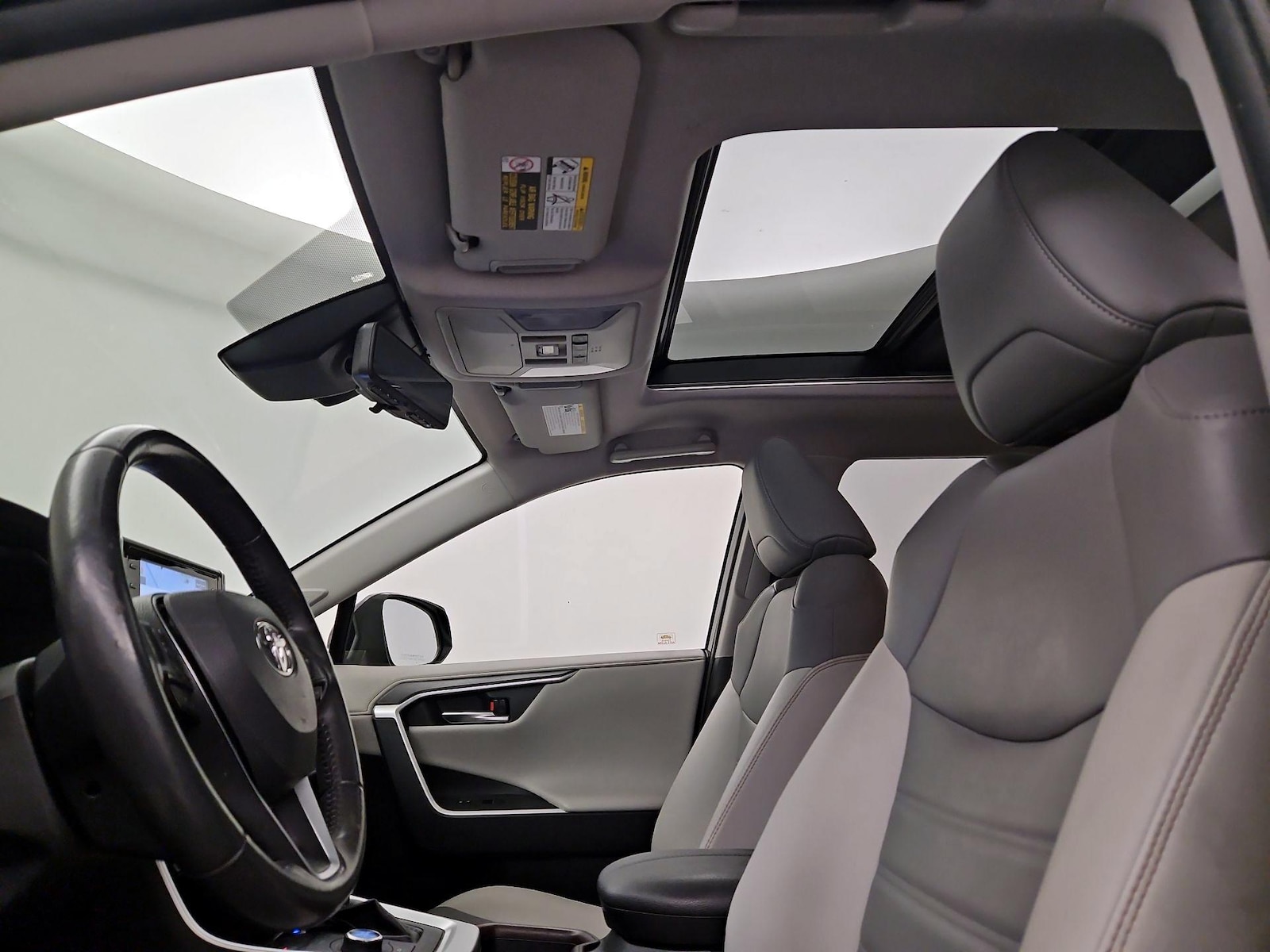 2019 Toyota RAV4 Limited - Photo 21