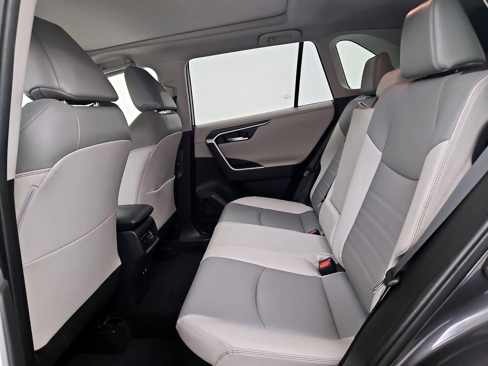2019 Toyota RAV4 Limited - Photo 22