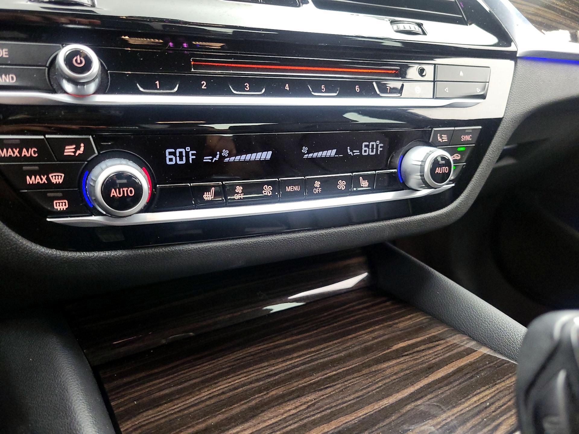 Thumbnail: 2018 BMW 5 Series - 17