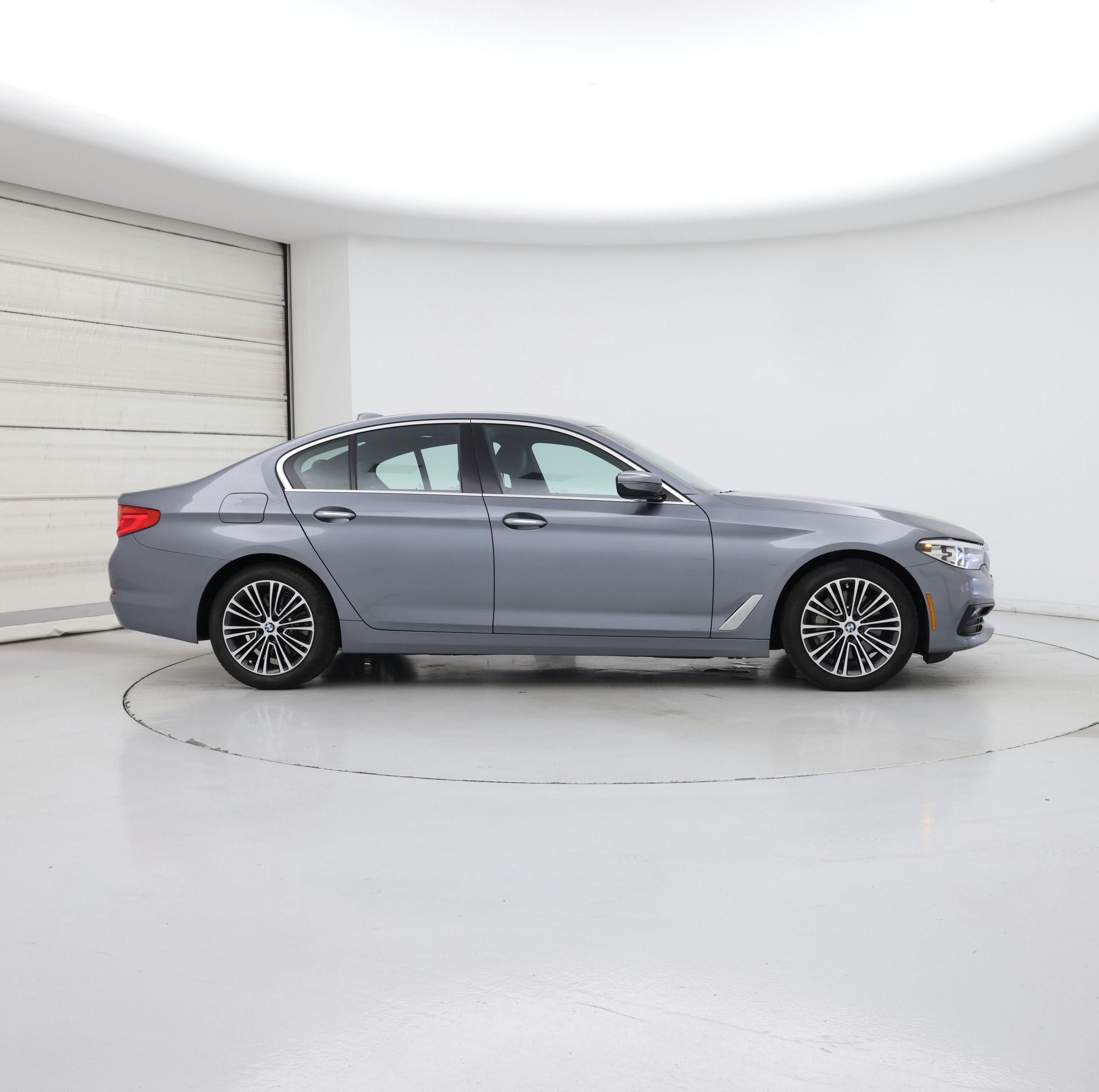 Thumbnail: 2018 BMW 5 Series - 7