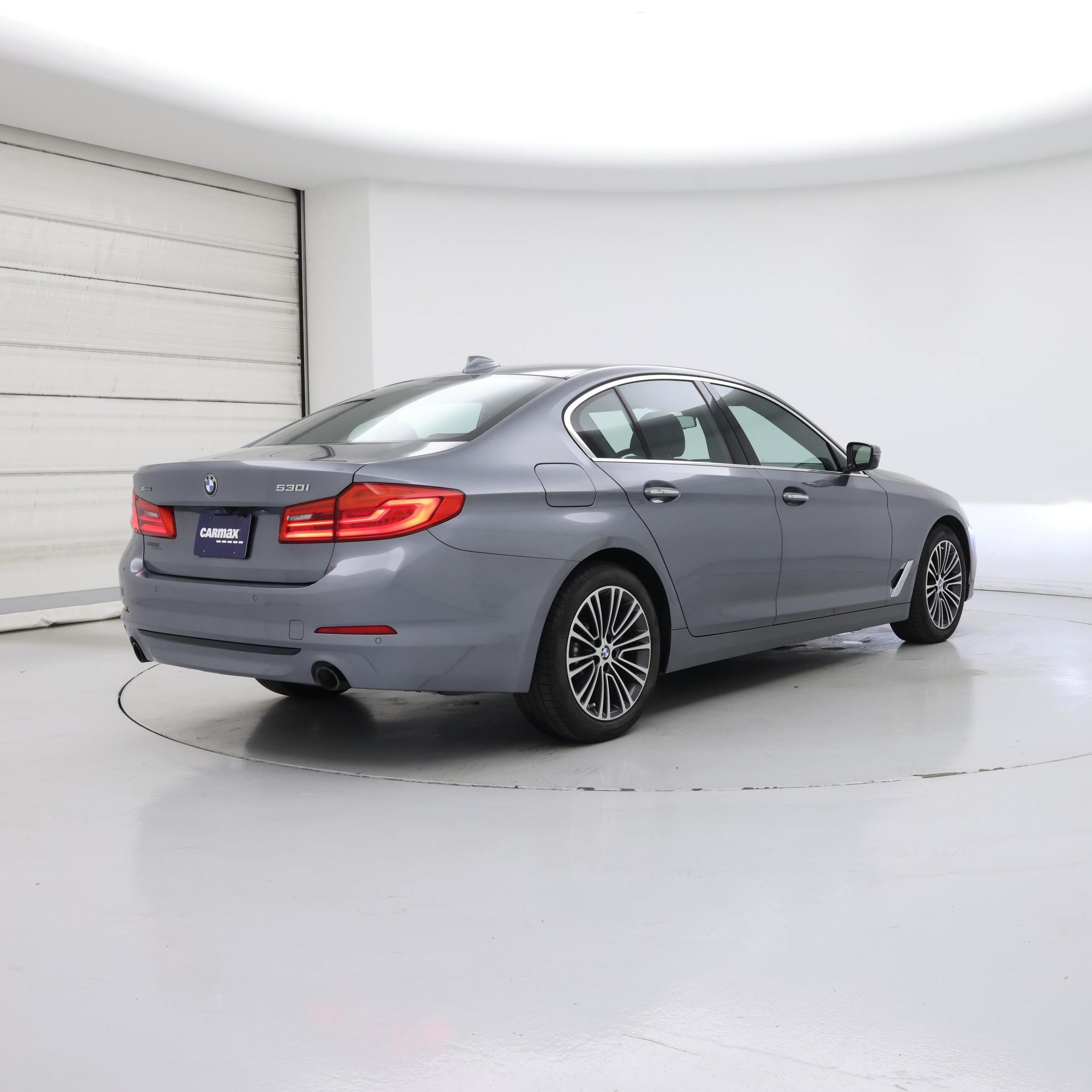 Thumbnail: 2018 BMW 5 Series - 8