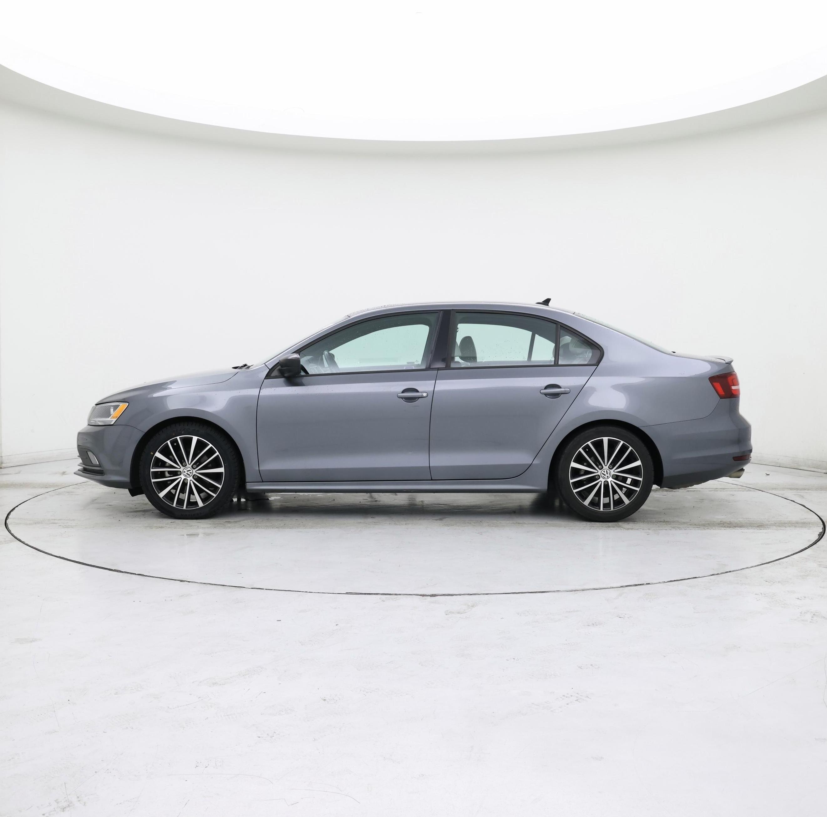 Thumbnail: 2016 Volkswagen Jetta - 3