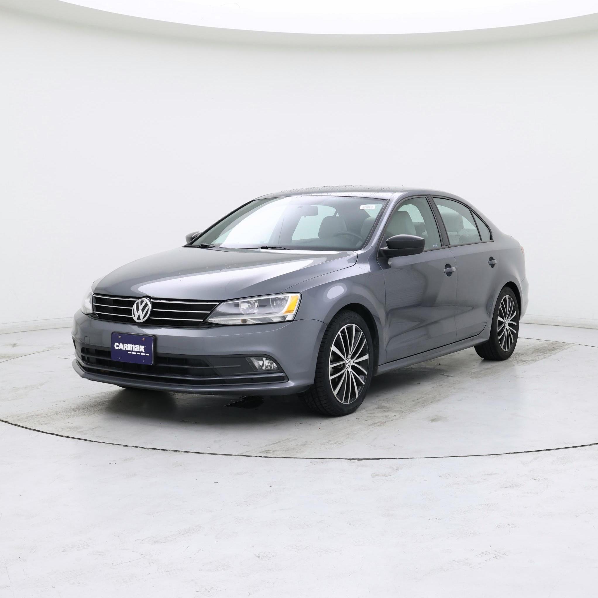 Thumbnail: 2016 Volkswagen Jetta - 4