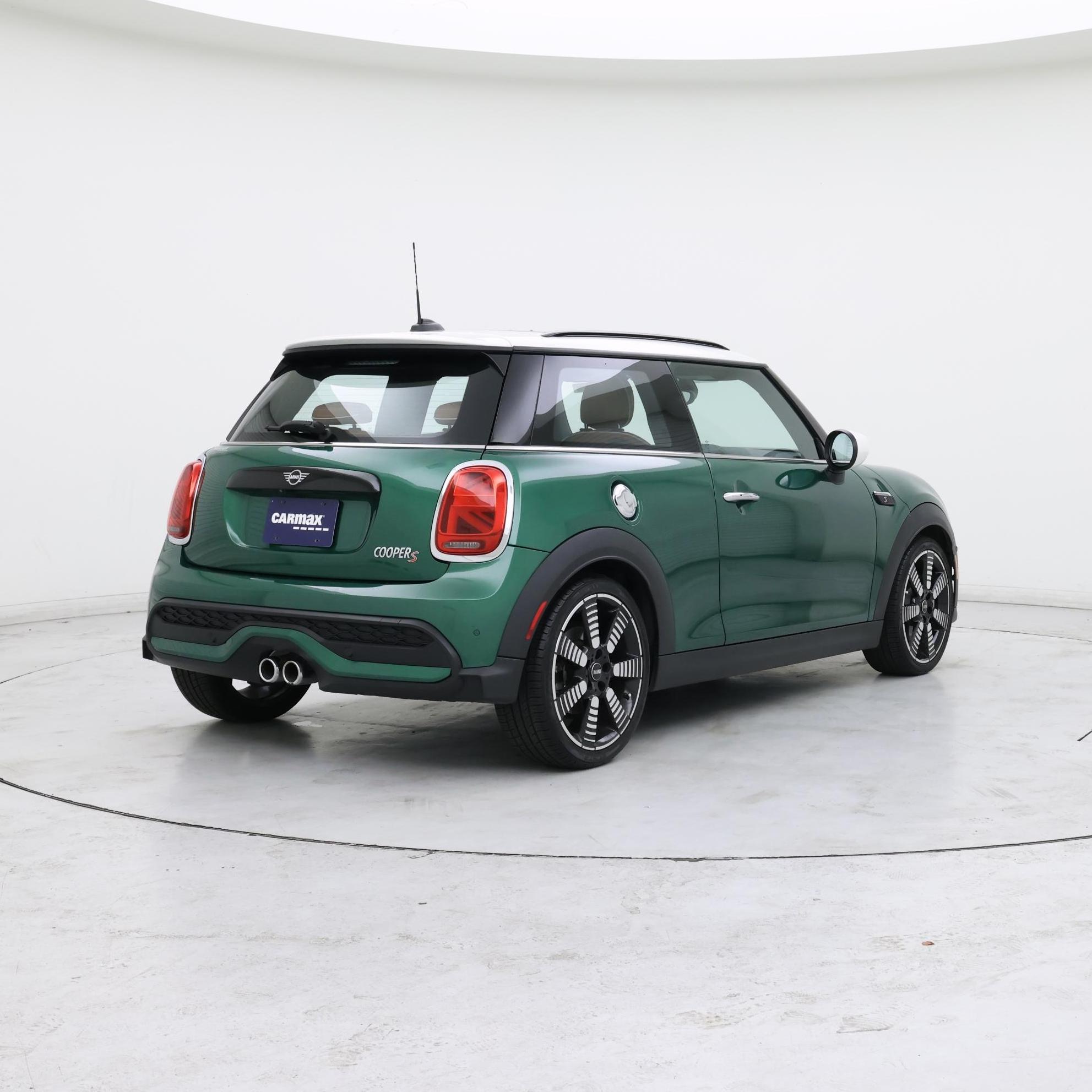Thumbnail: 2022 MINI Cooper Hardtop - 8