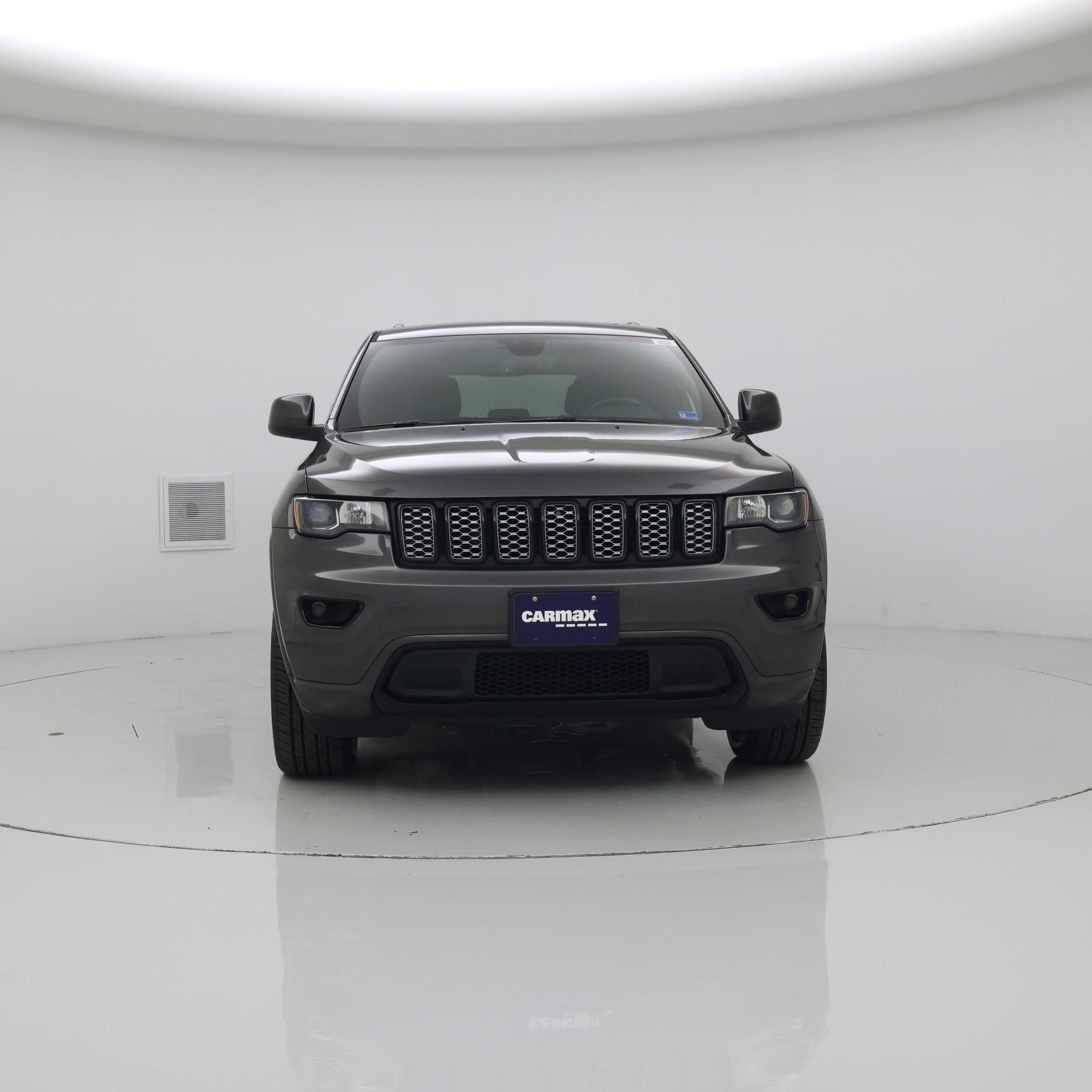 Thumbnail: 2018 Jeep Grand Cherokee - 5