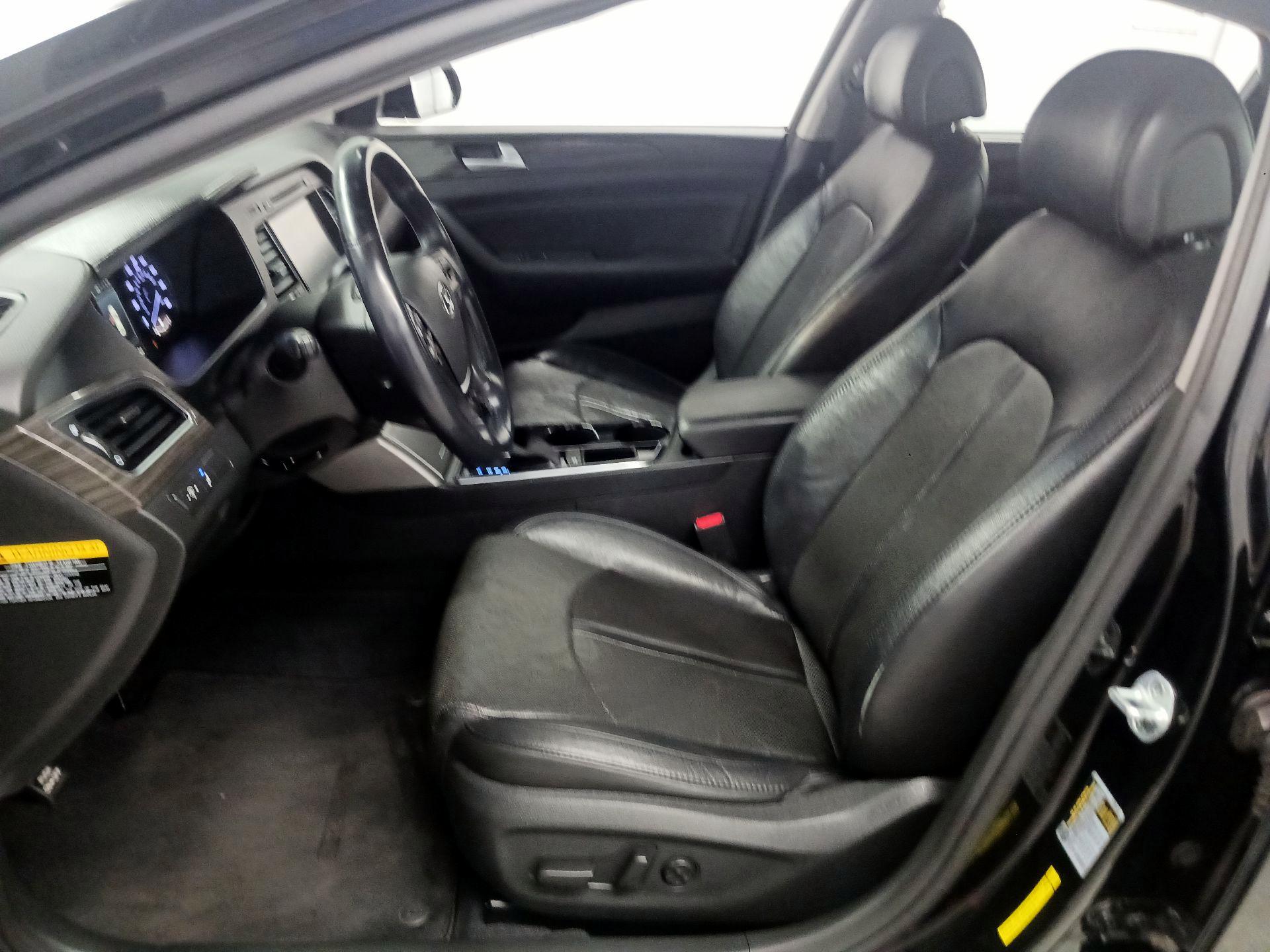 Thumbnail: 2015 Hyundai Sonata - 11