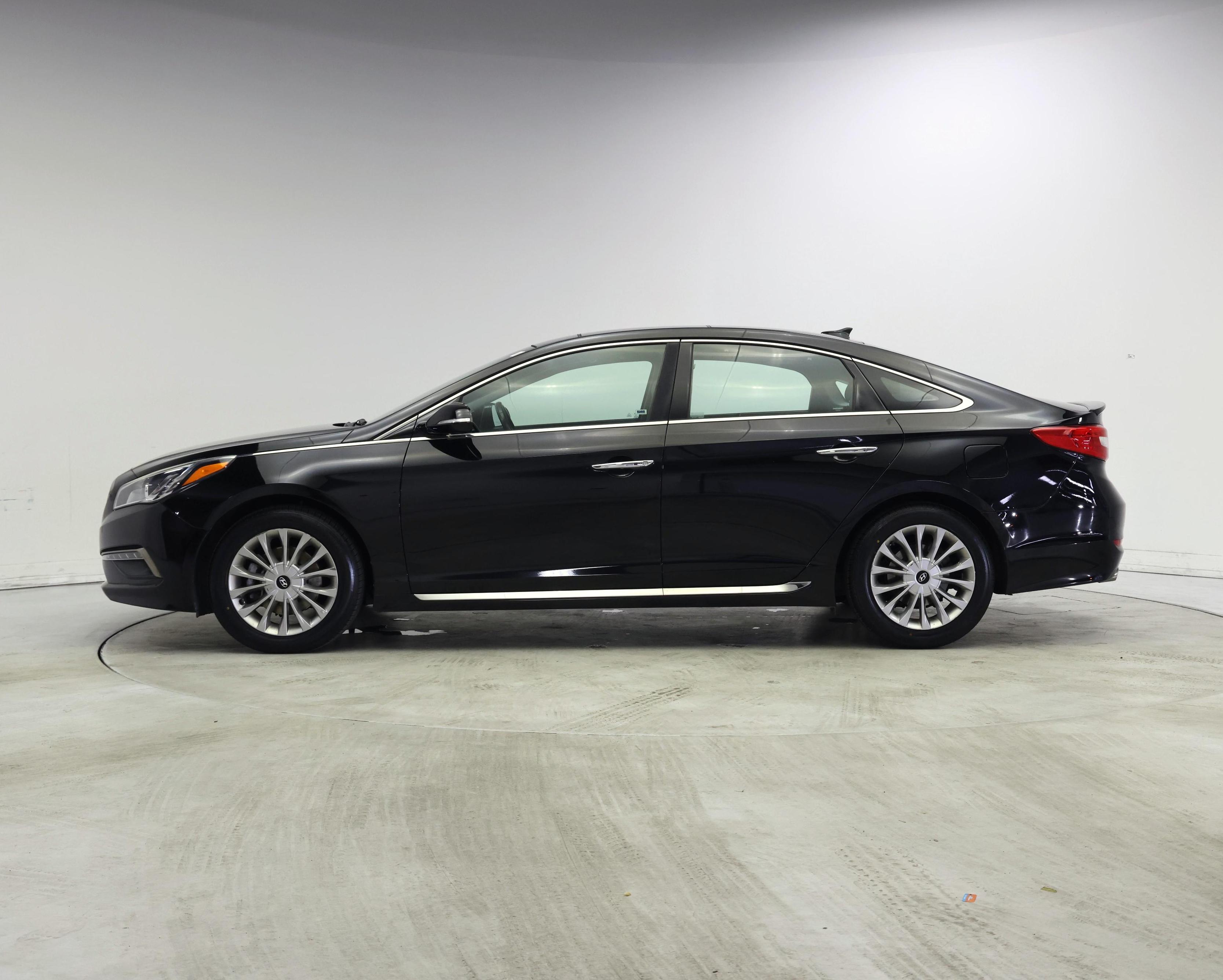 Thumbnail: 2015 Hyundai Sonata - 3