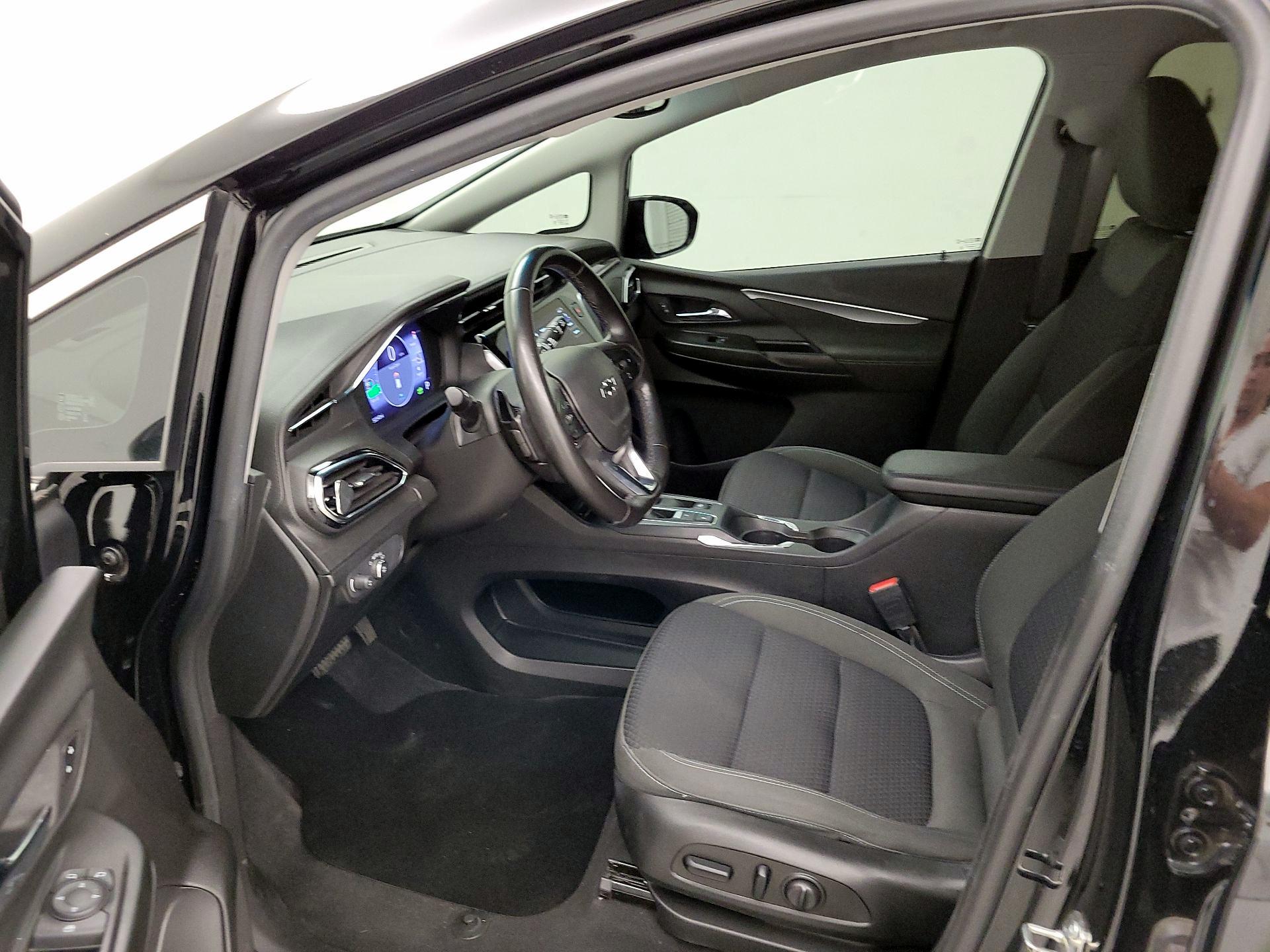 Thumbnail: 2023 Chevrolet Bolt EV - 11