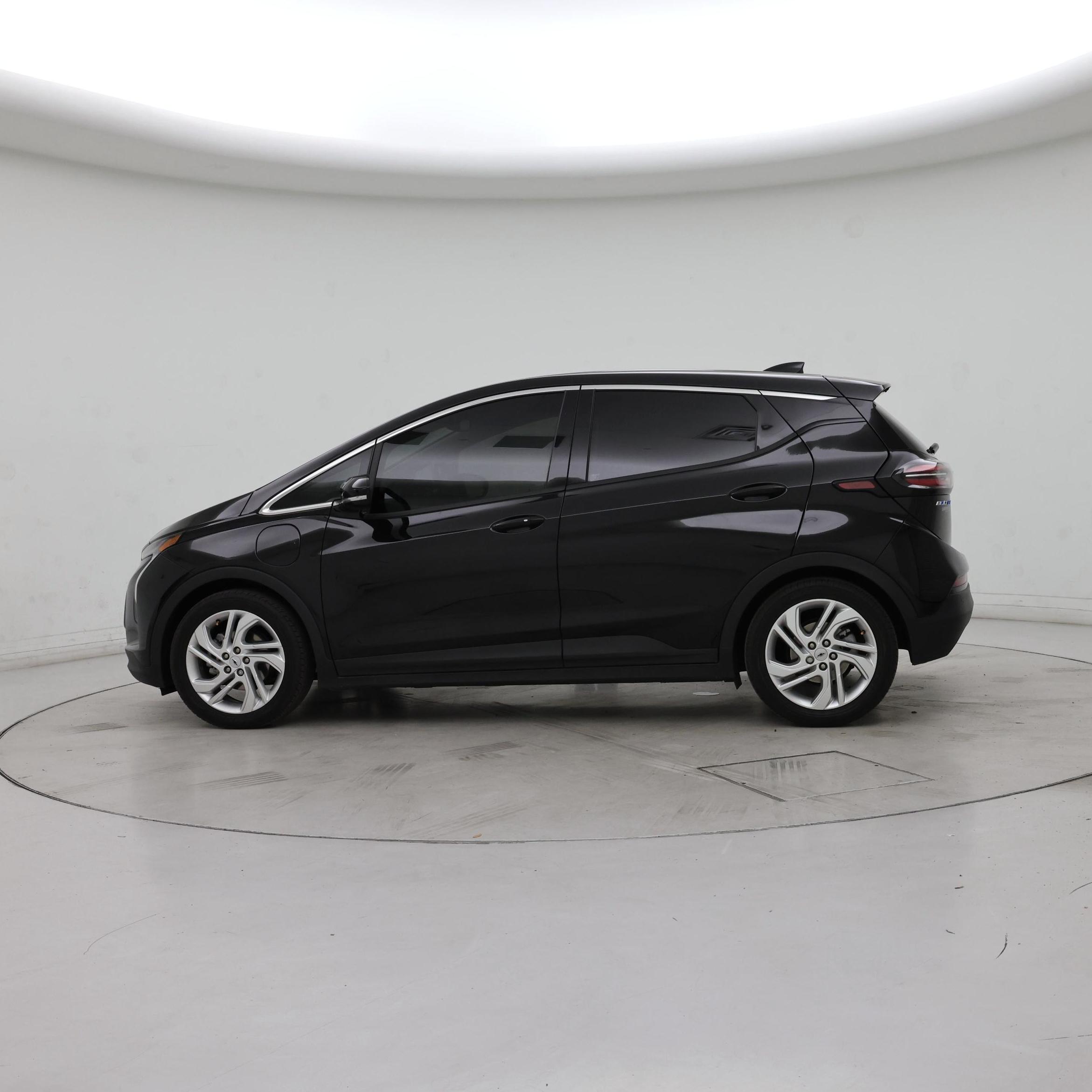 Thumbnail: 2023 Chevrolet Bolt EV - 3