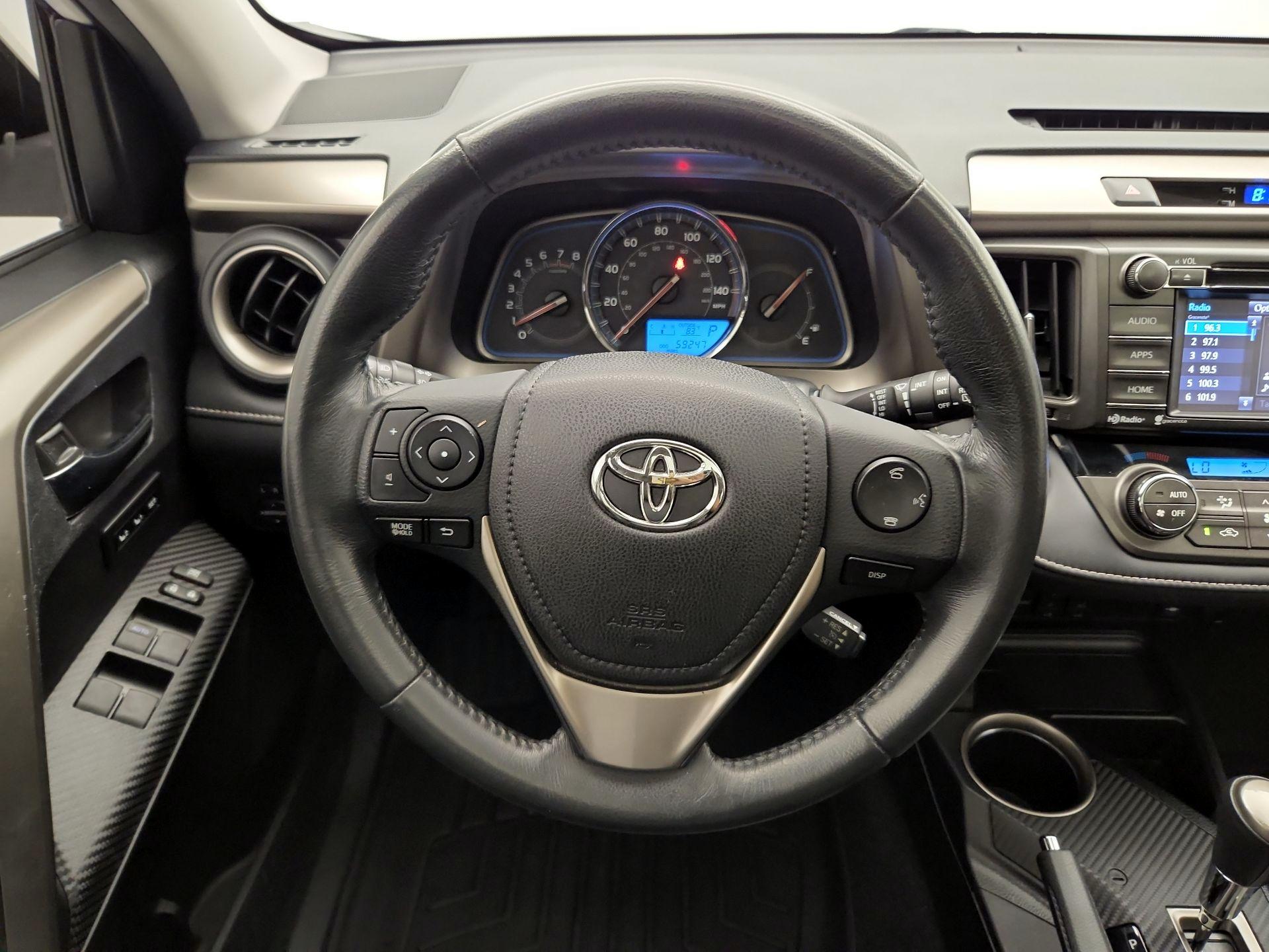 Thumbnail: 2014 Toyota RAV4 - 10