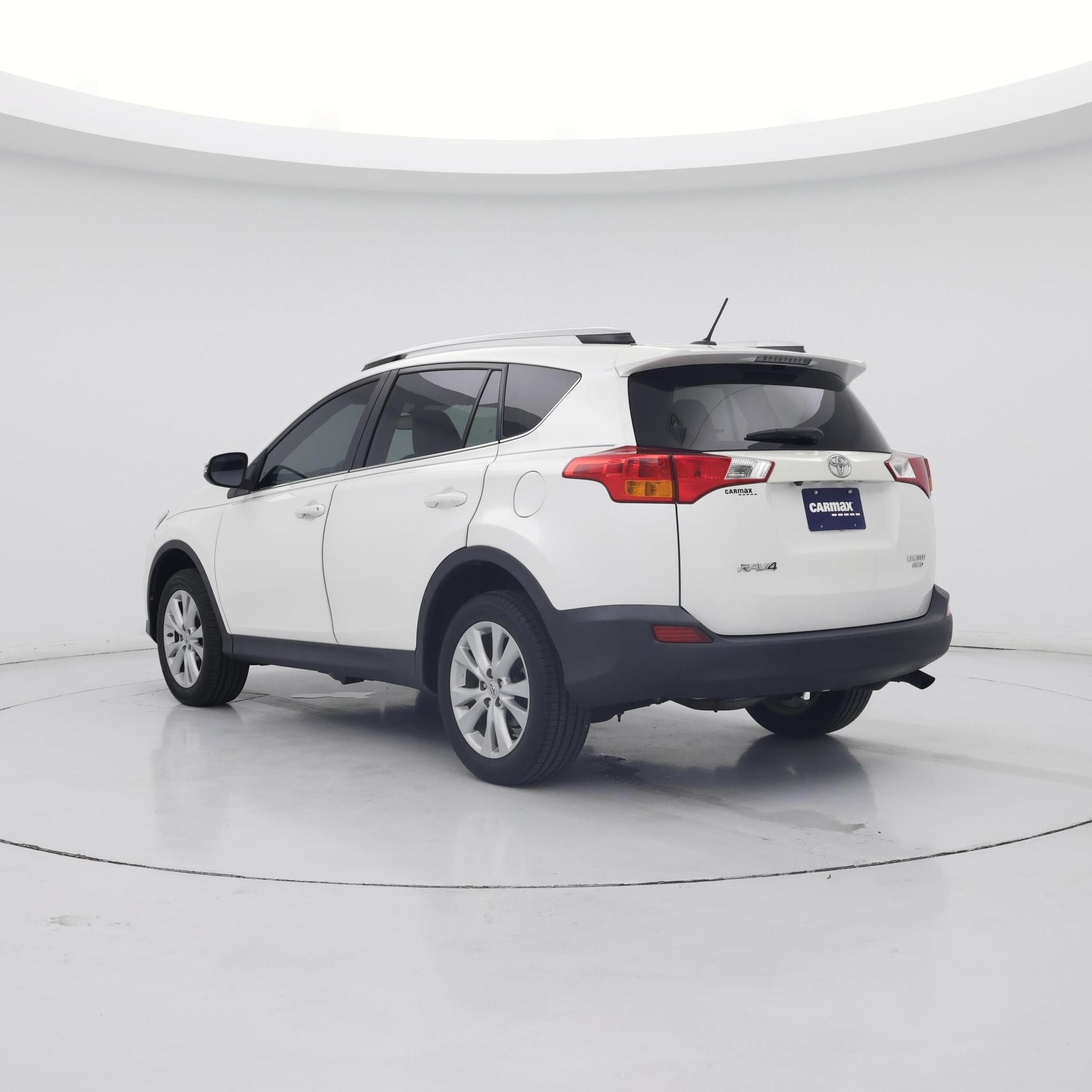 Thumbnail: 2014 Toyota RAV4 - 2