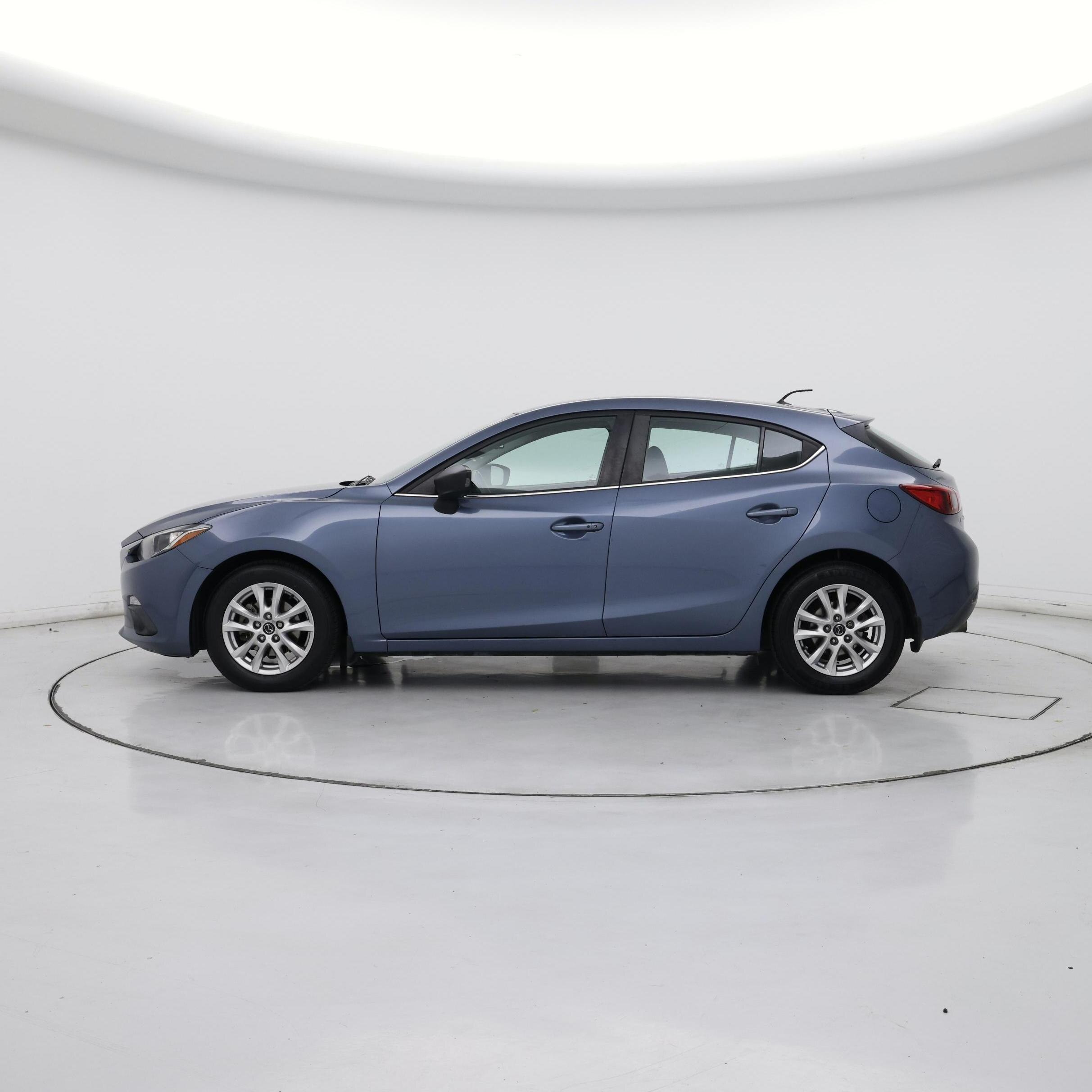 Thumbnail: 2015 Mazda Mazda3 - 3