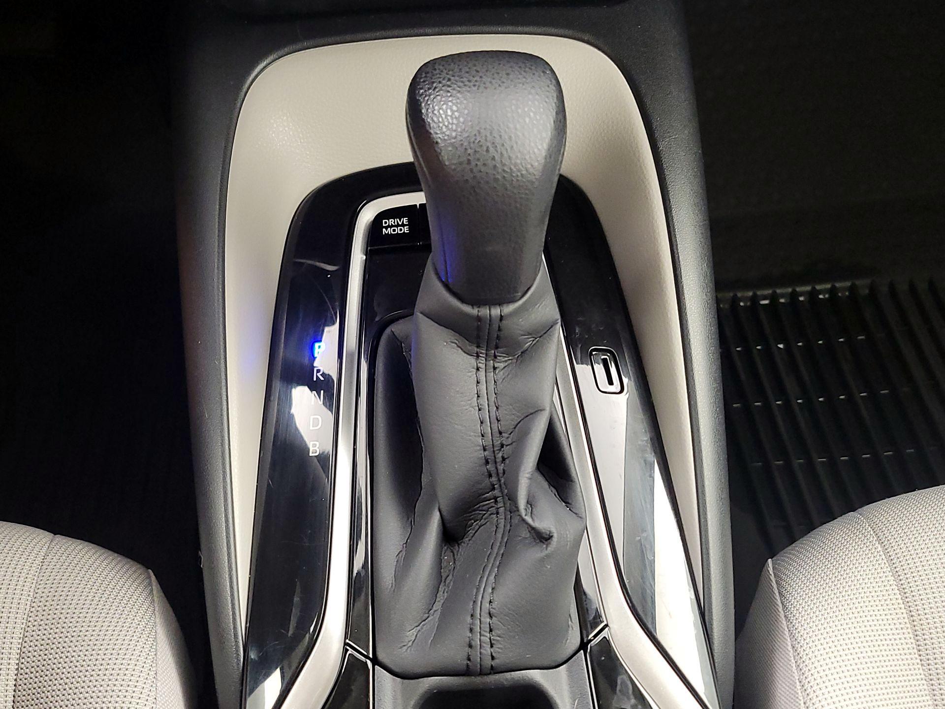 Thumbnail: 2021 Toyota Corolla - 17